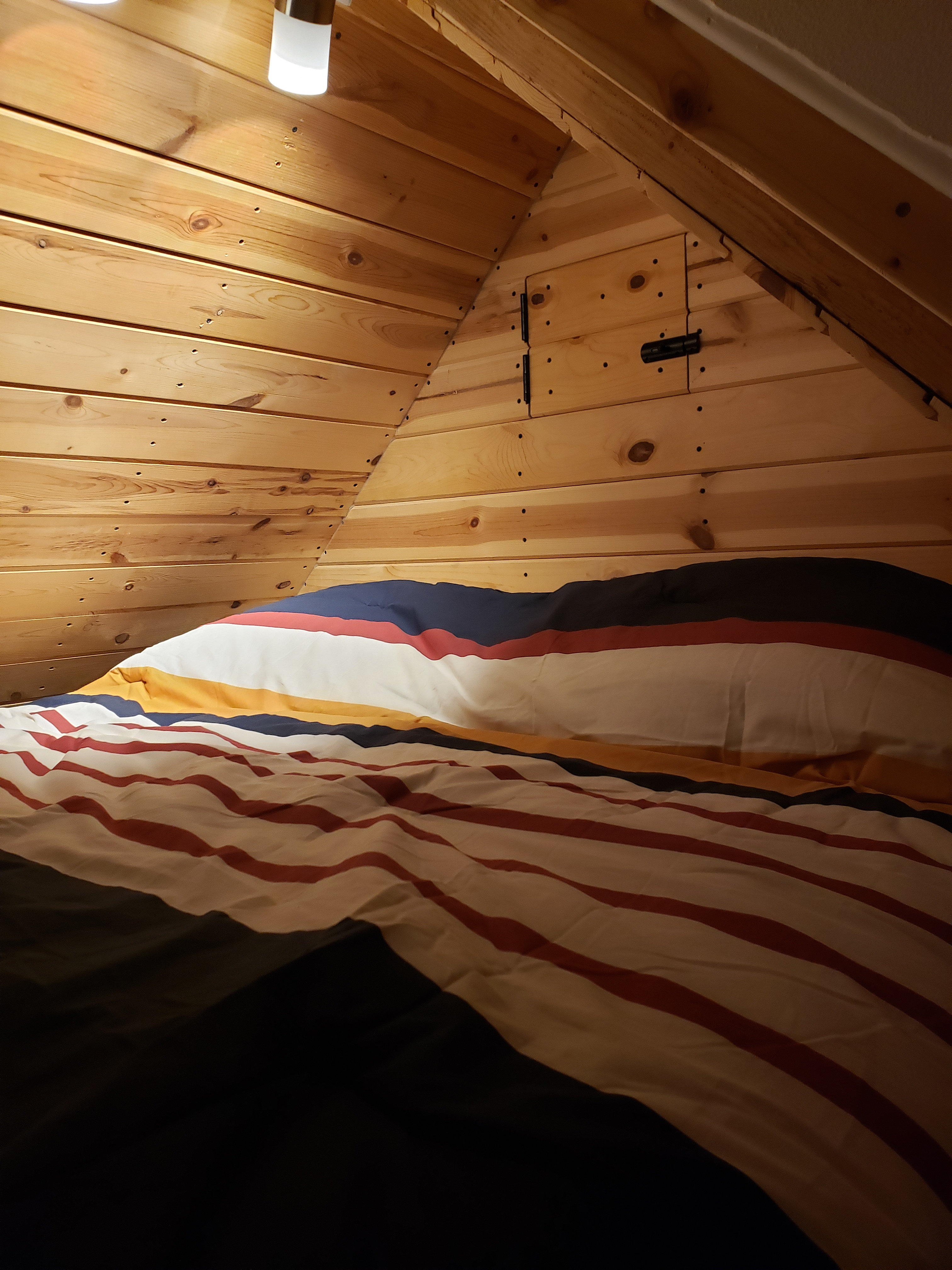 Tiny House by Forest/Creek