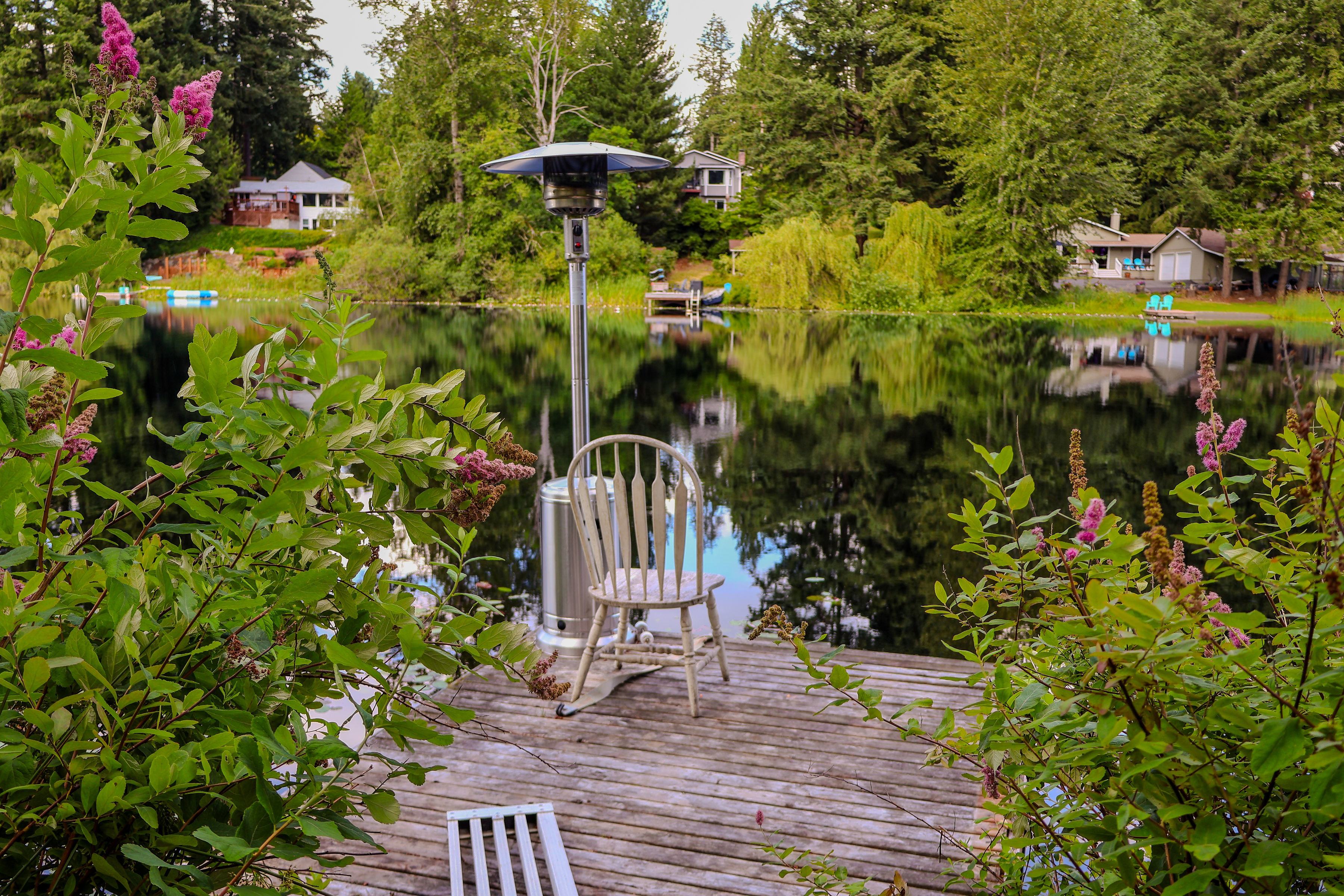 Birdsong Lakeside Serenity Retreat