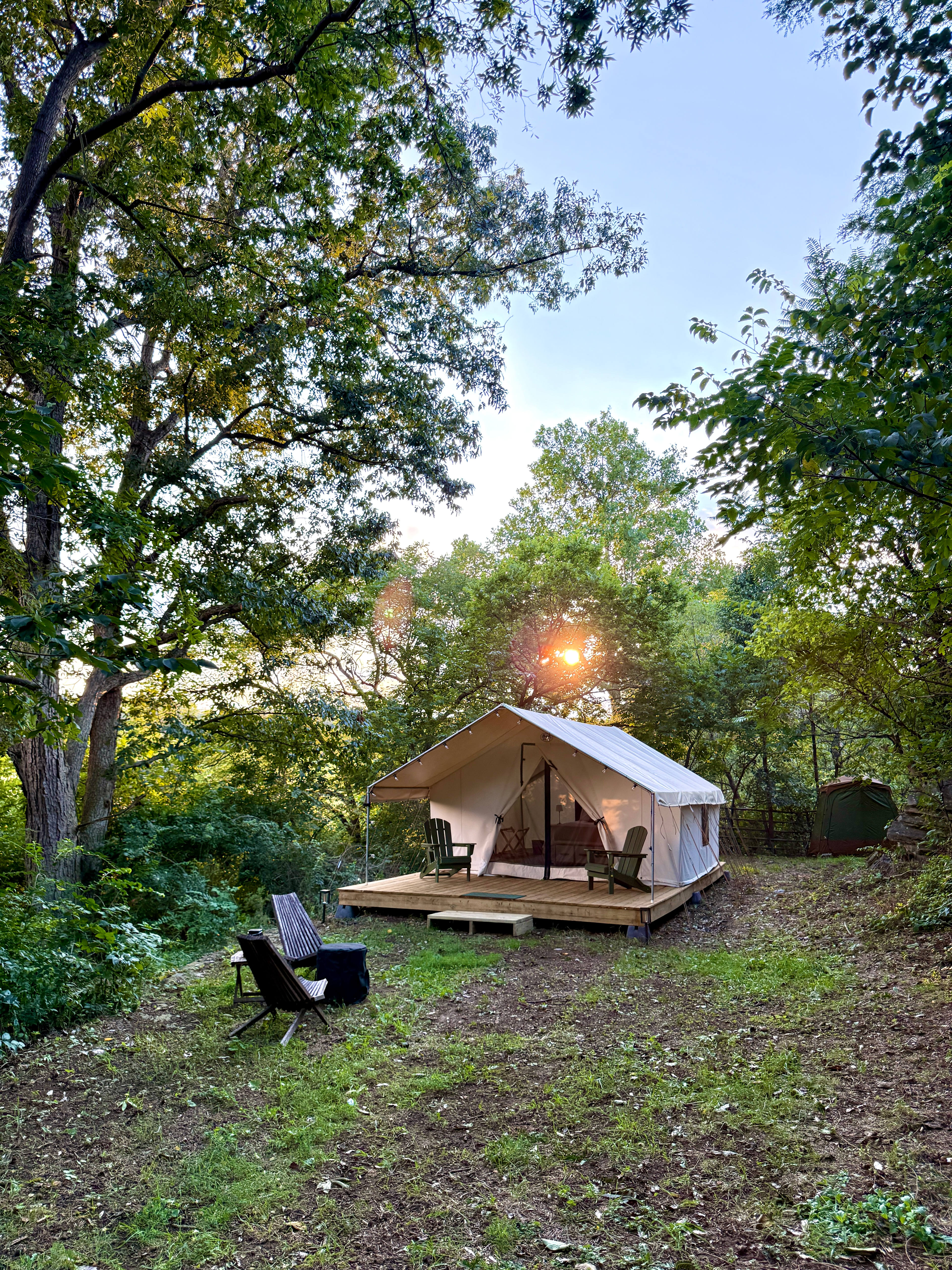 Rockingham Retreats | Glamping at the Cave