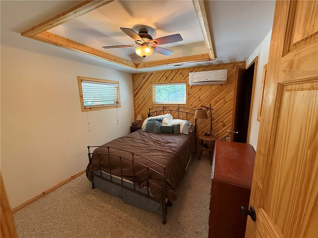 Hillside Cabins & Camp Enterprises LLC