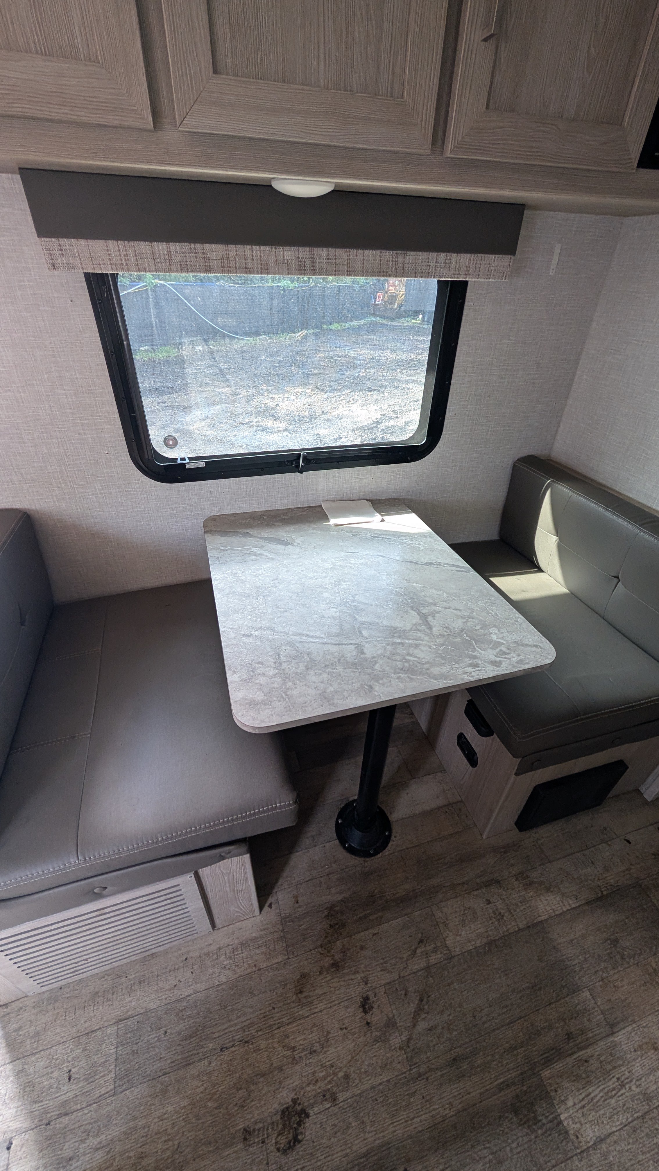 Off Grid Camp