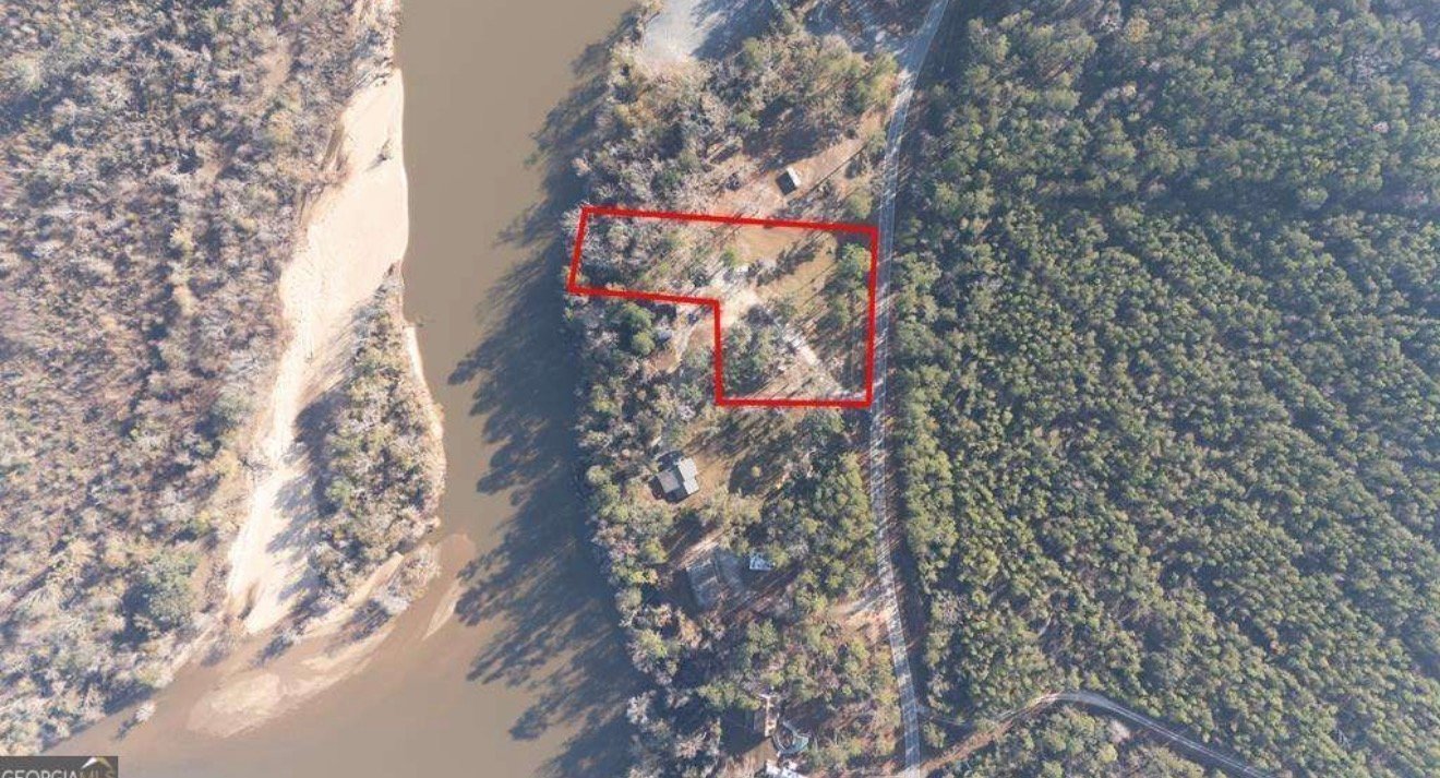 Deen's Landing River Retreat