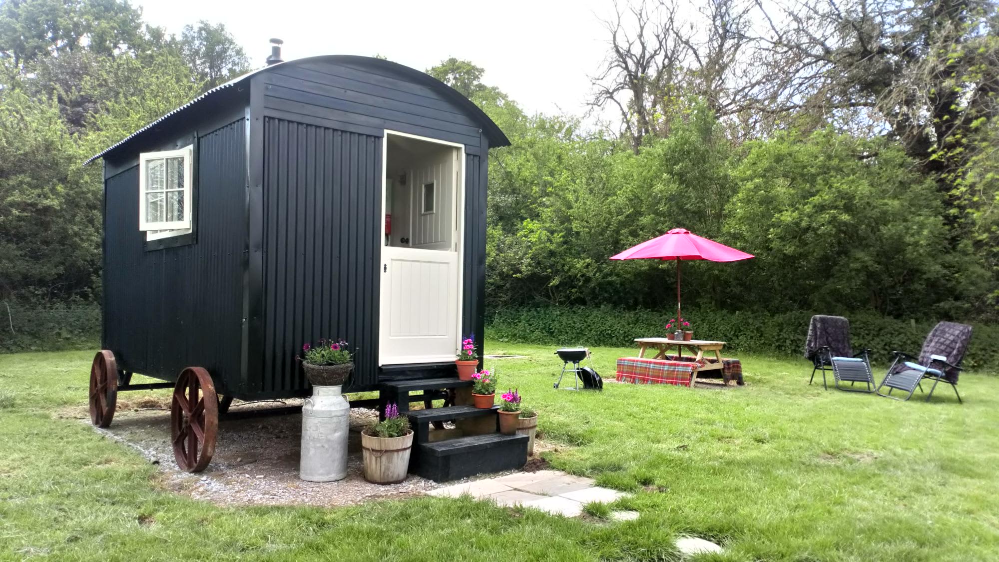 Bluebell Shepherd's Hut