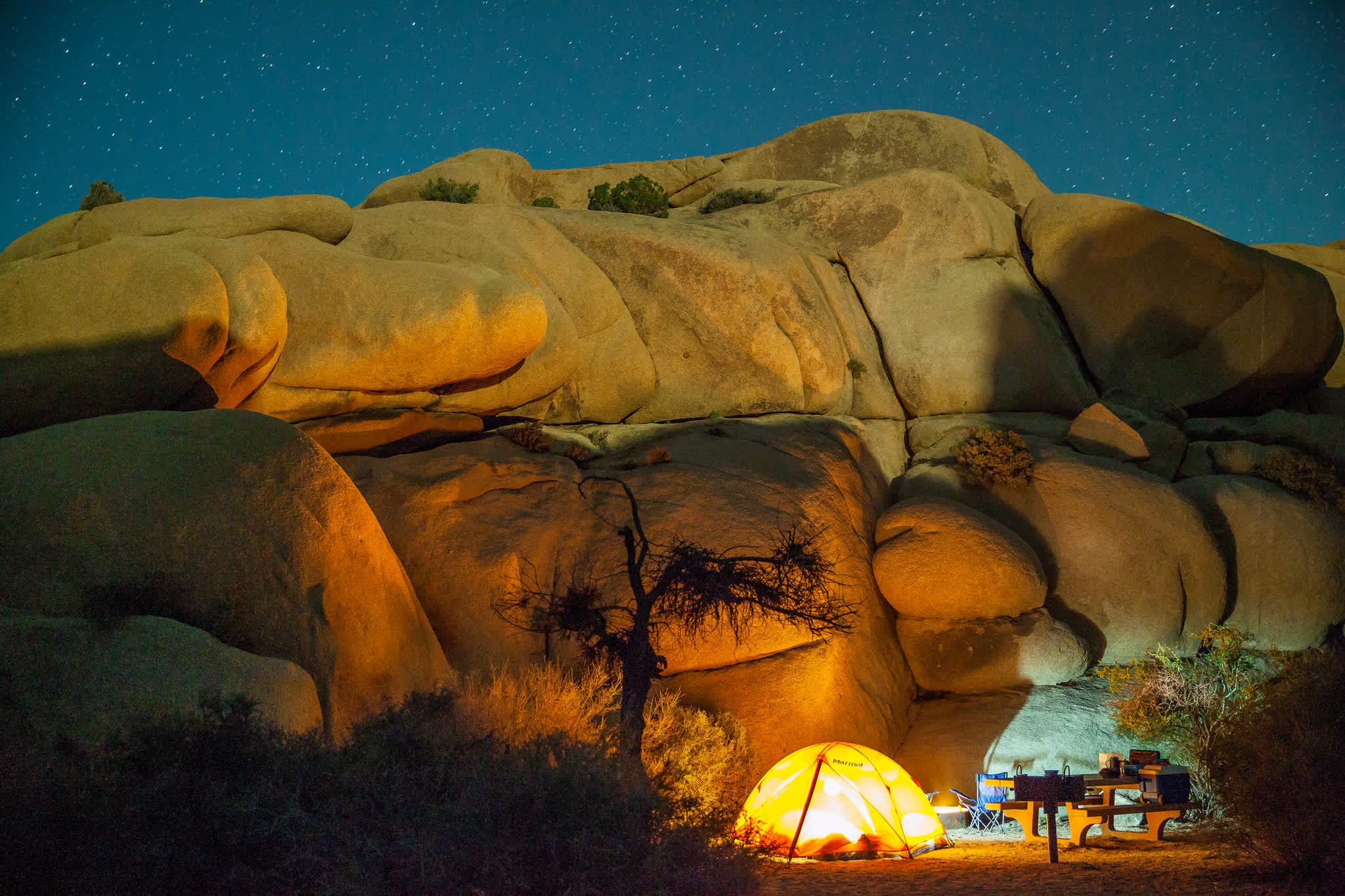 Jumbo Rocks is super ideal, great location very close to the Skull Rock and launching points for good day hikes. It's tucked between gigantic rocks giving you windproof and sunproof shelter during the day. 