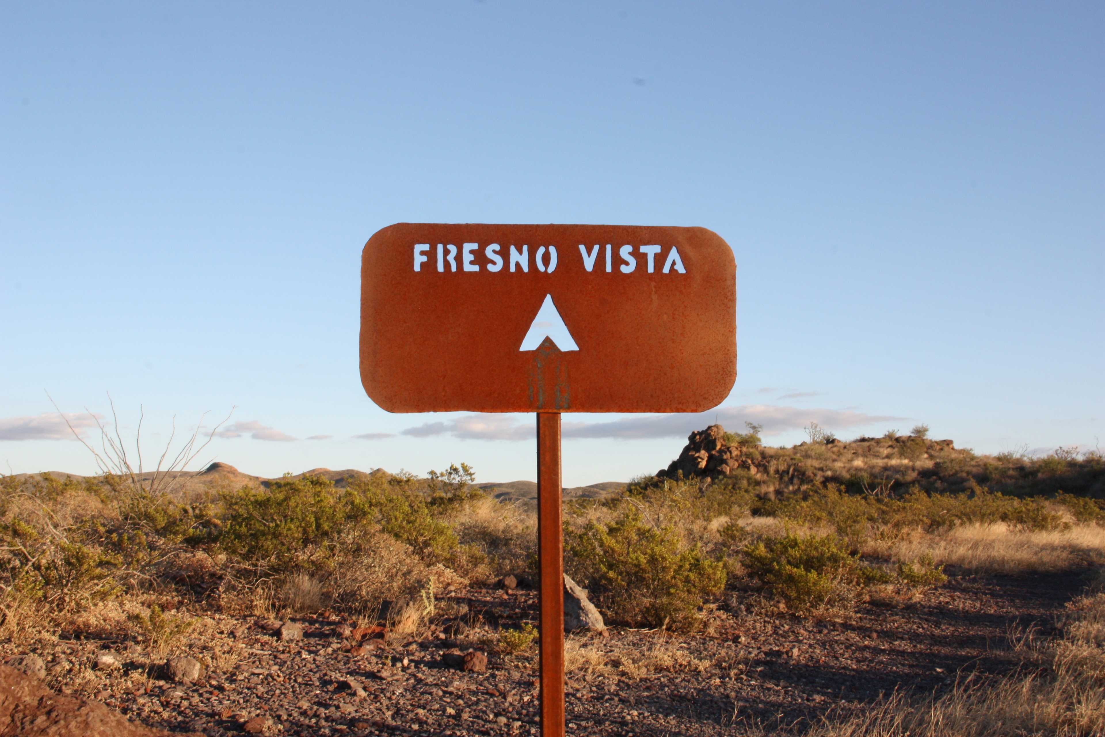Access point from the main park road. Photo by Lisa Rawlinson.