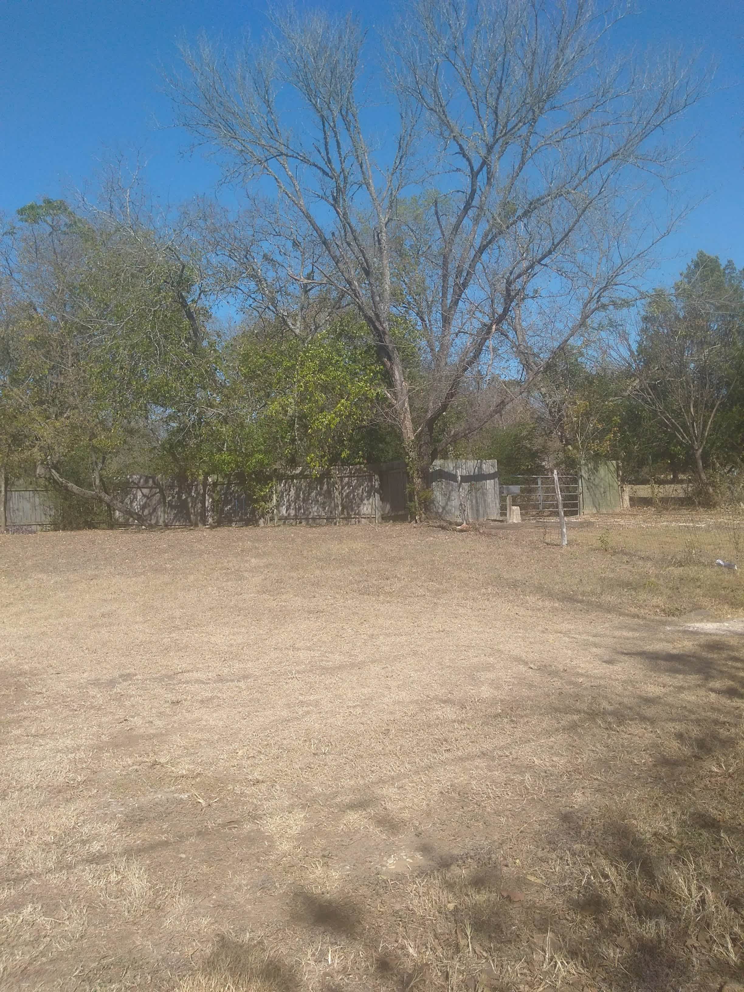 Quiet and peaceful, close to town