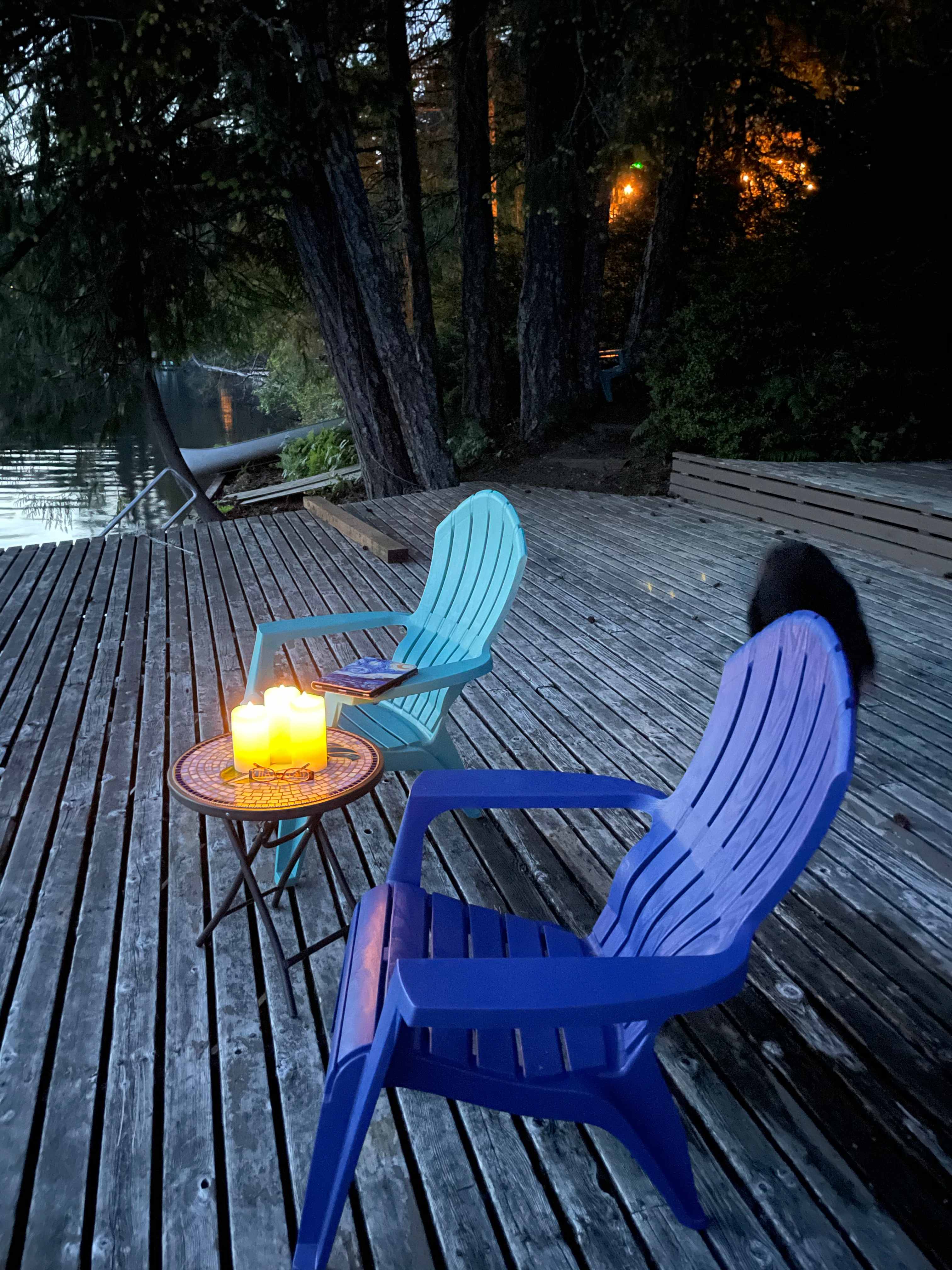 After the boating activity settles down the dock is a good place to watch the sun go down and the full moon to rise. 