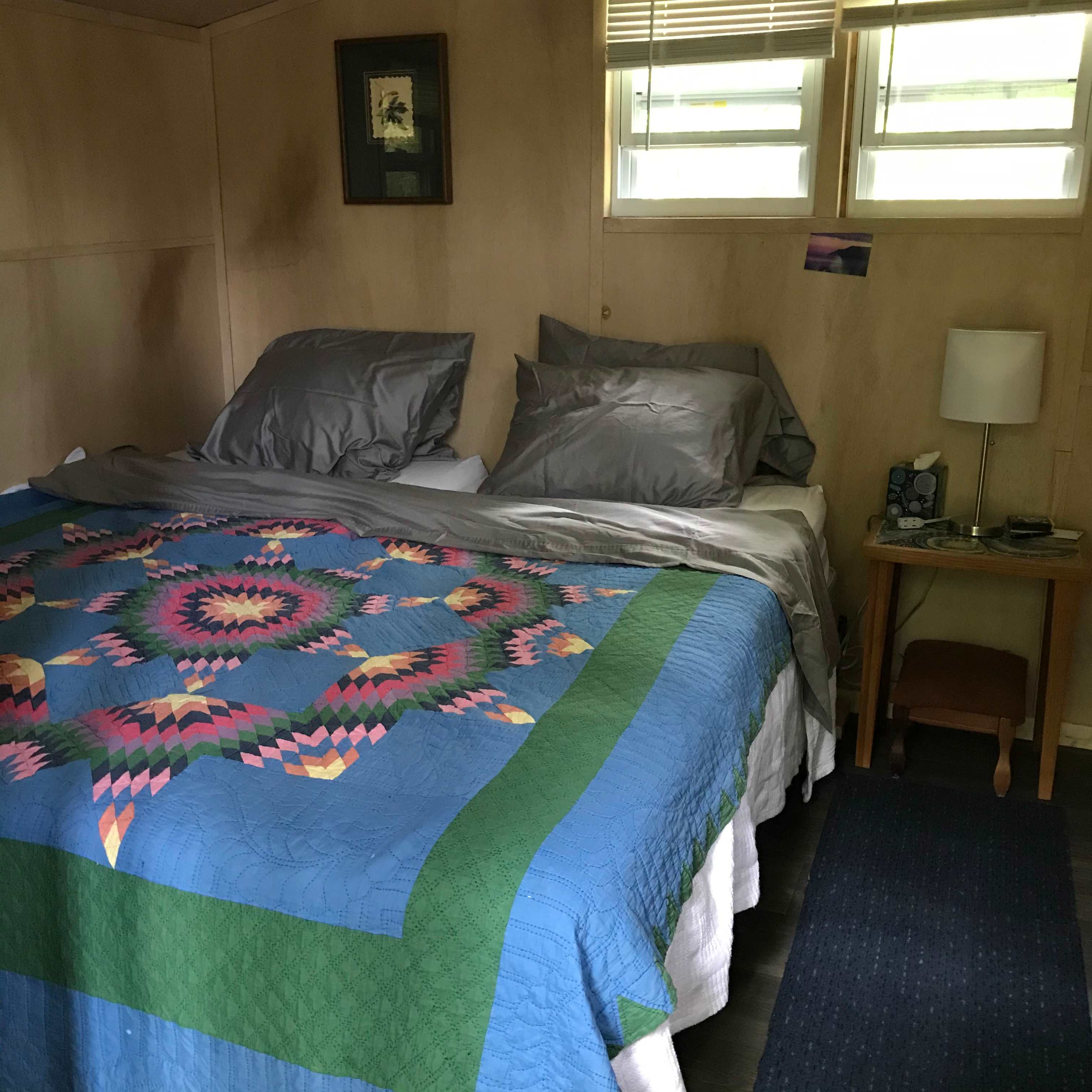 Twin beds can be pushed together or separated. Just let host know preference.