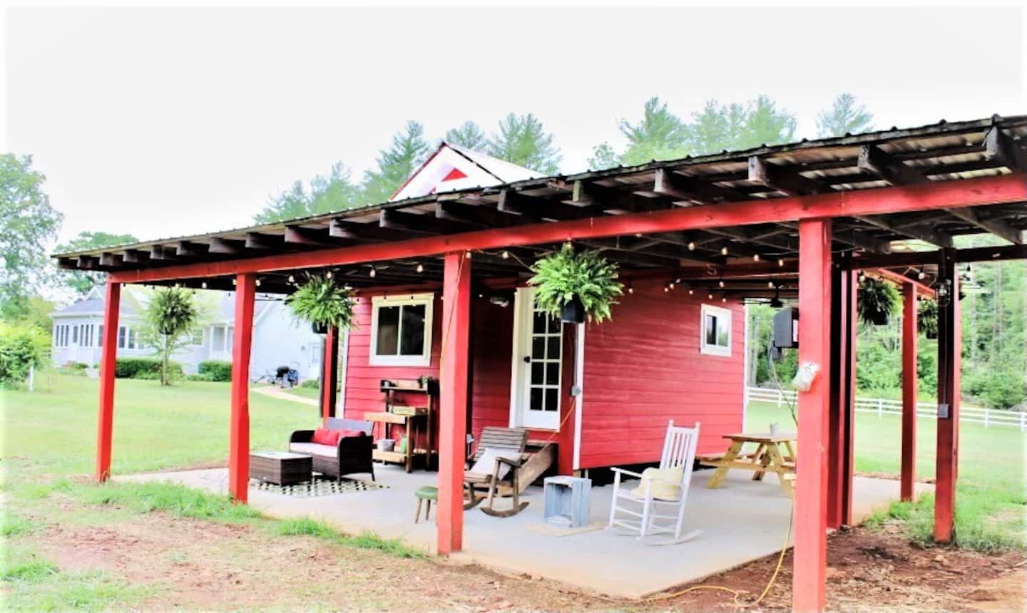 Picturesque Cottage on a Beautiful Farm