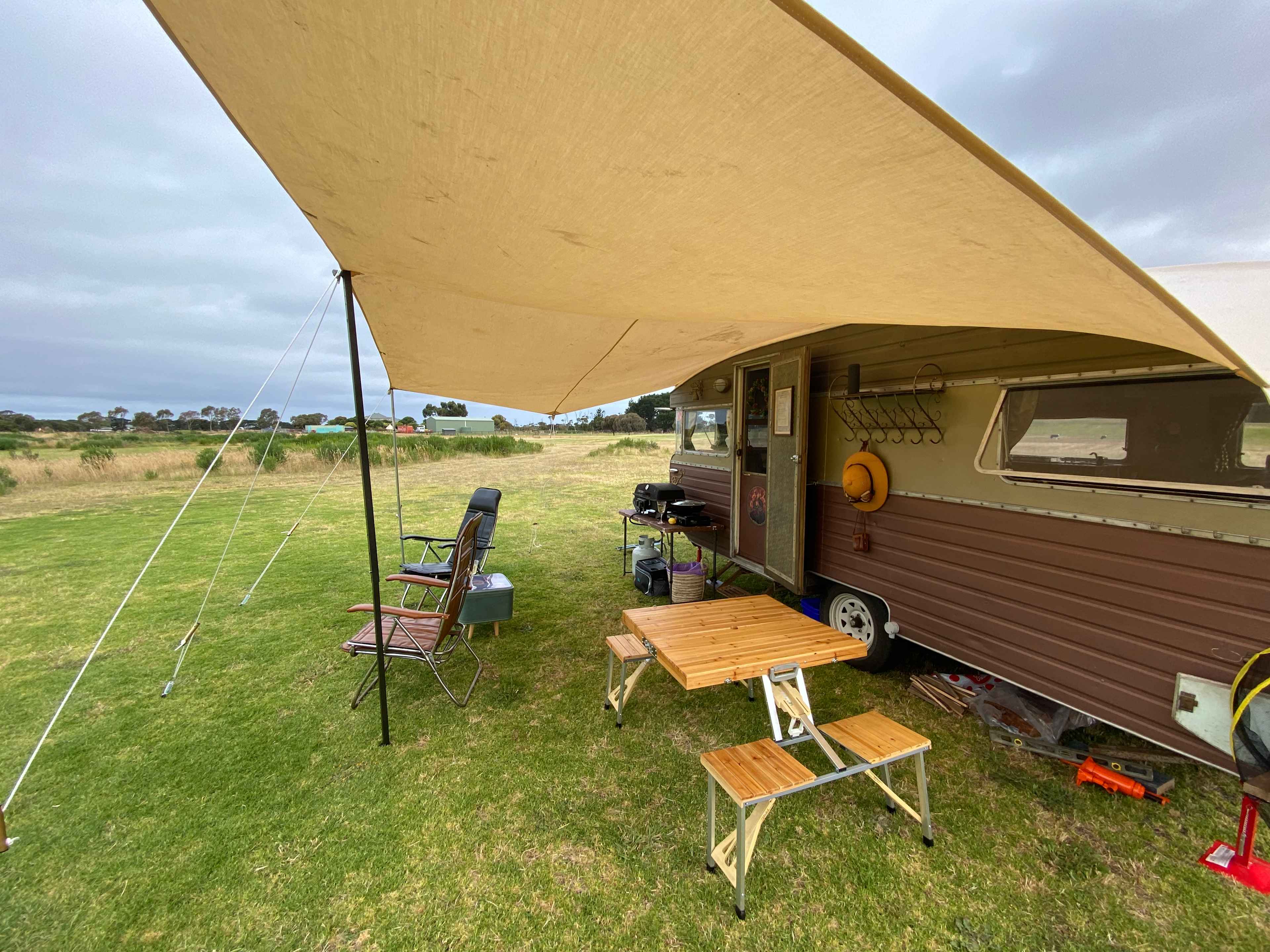 Shacks at Kardella Park