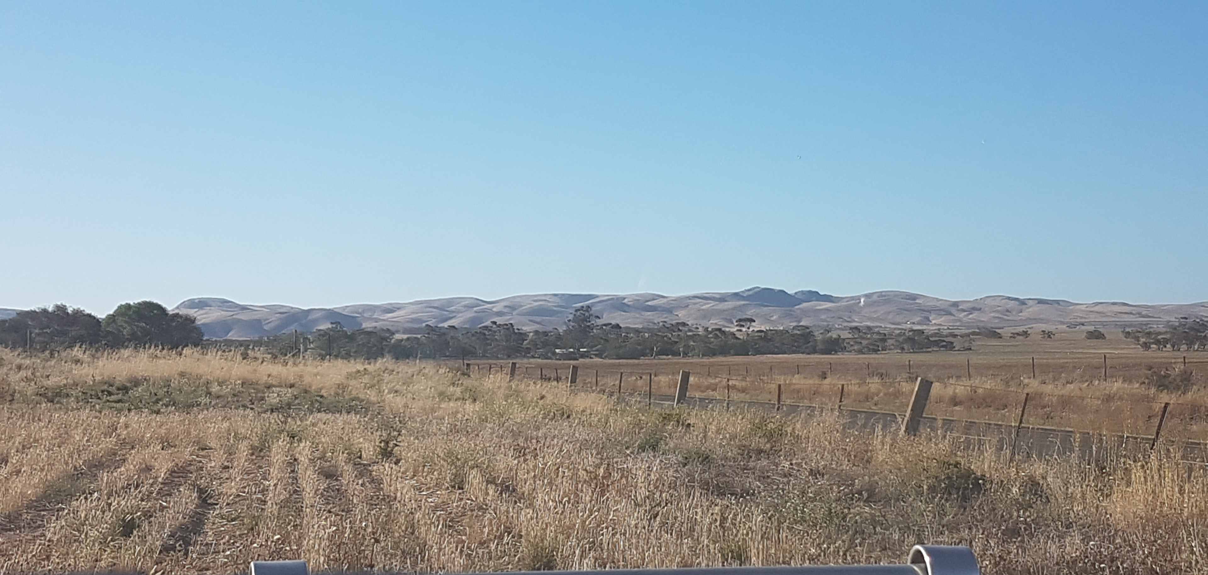 Currawong Corner - Vans, RV & tents