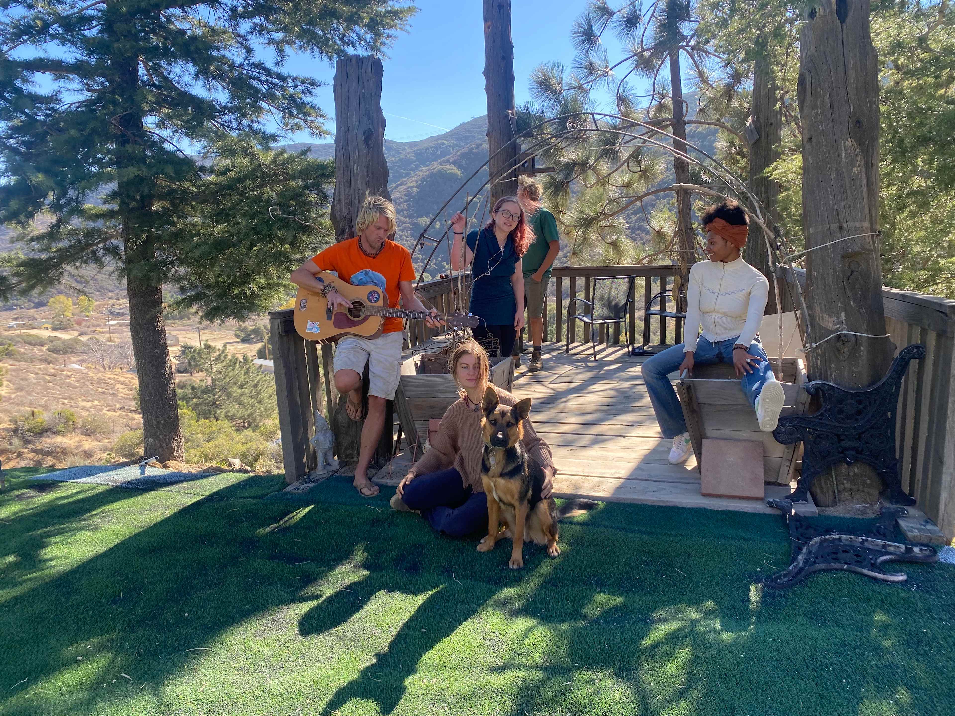 Amazing Views , Amazing Friends, Connect with Nature, findSerenity and Inspiration! 