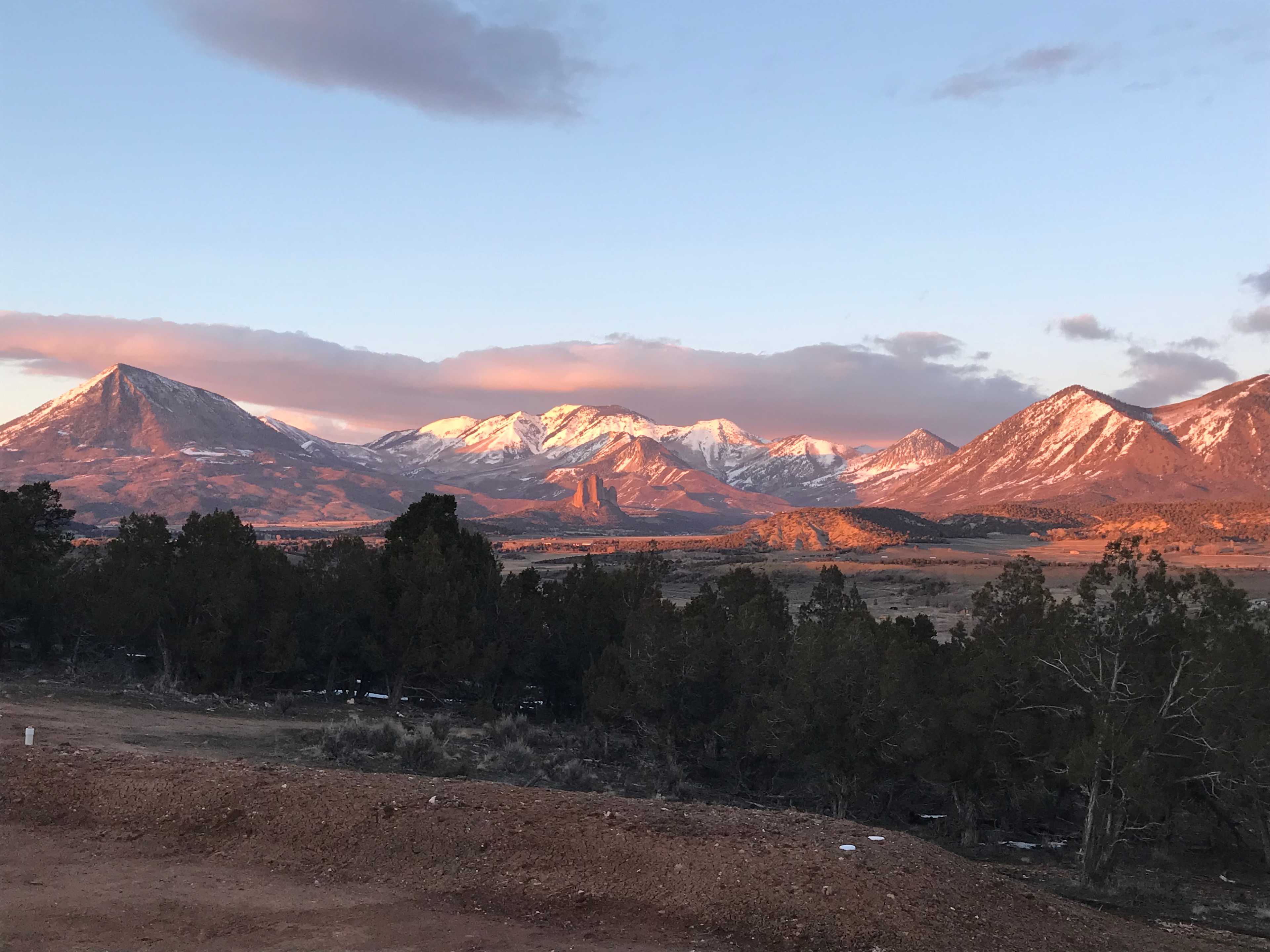 Evening views over the res to iconic Needlerock and the West Elk Mountains