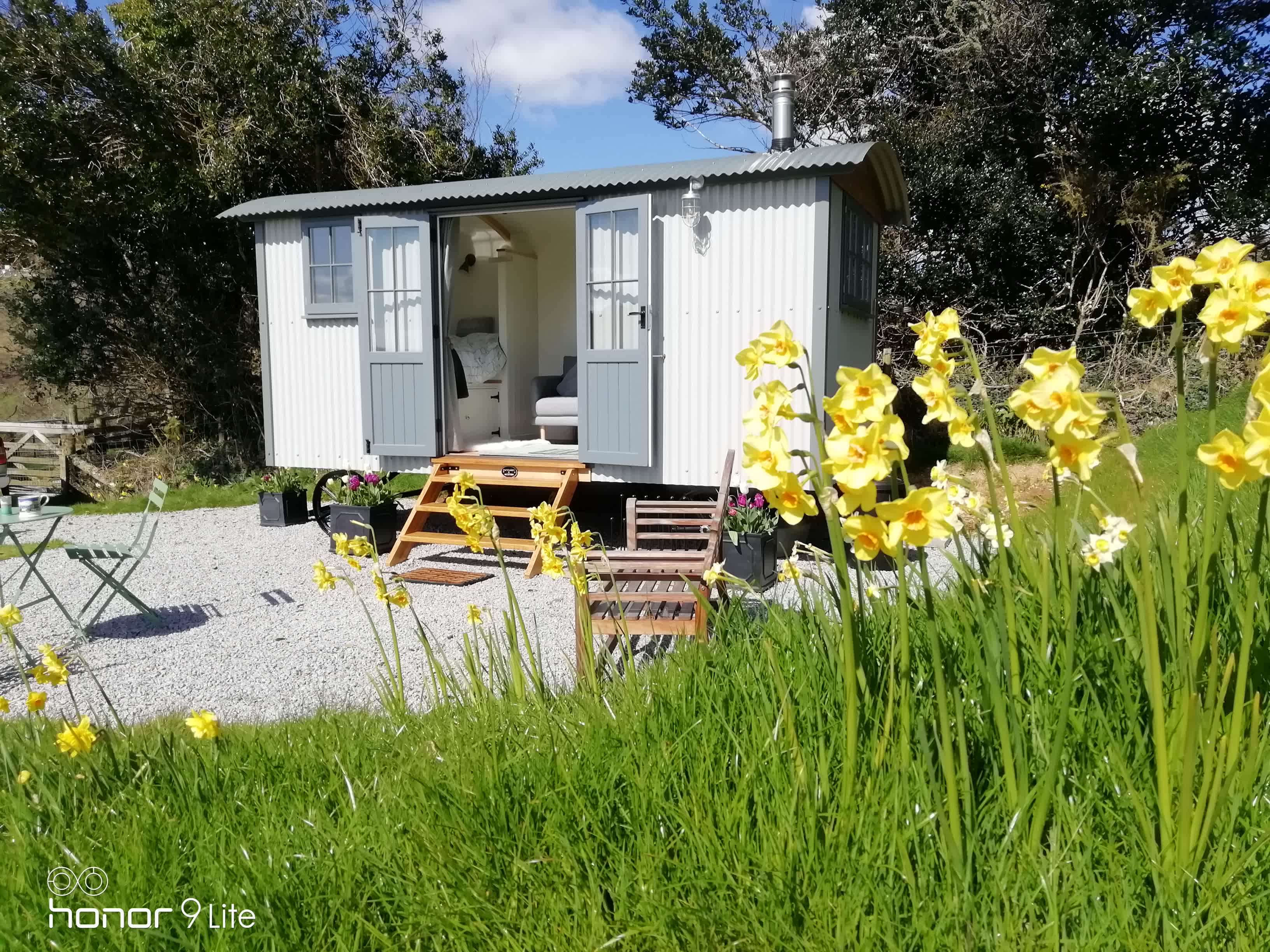 Robin’s Roost Luxury Shepherd's Hut
