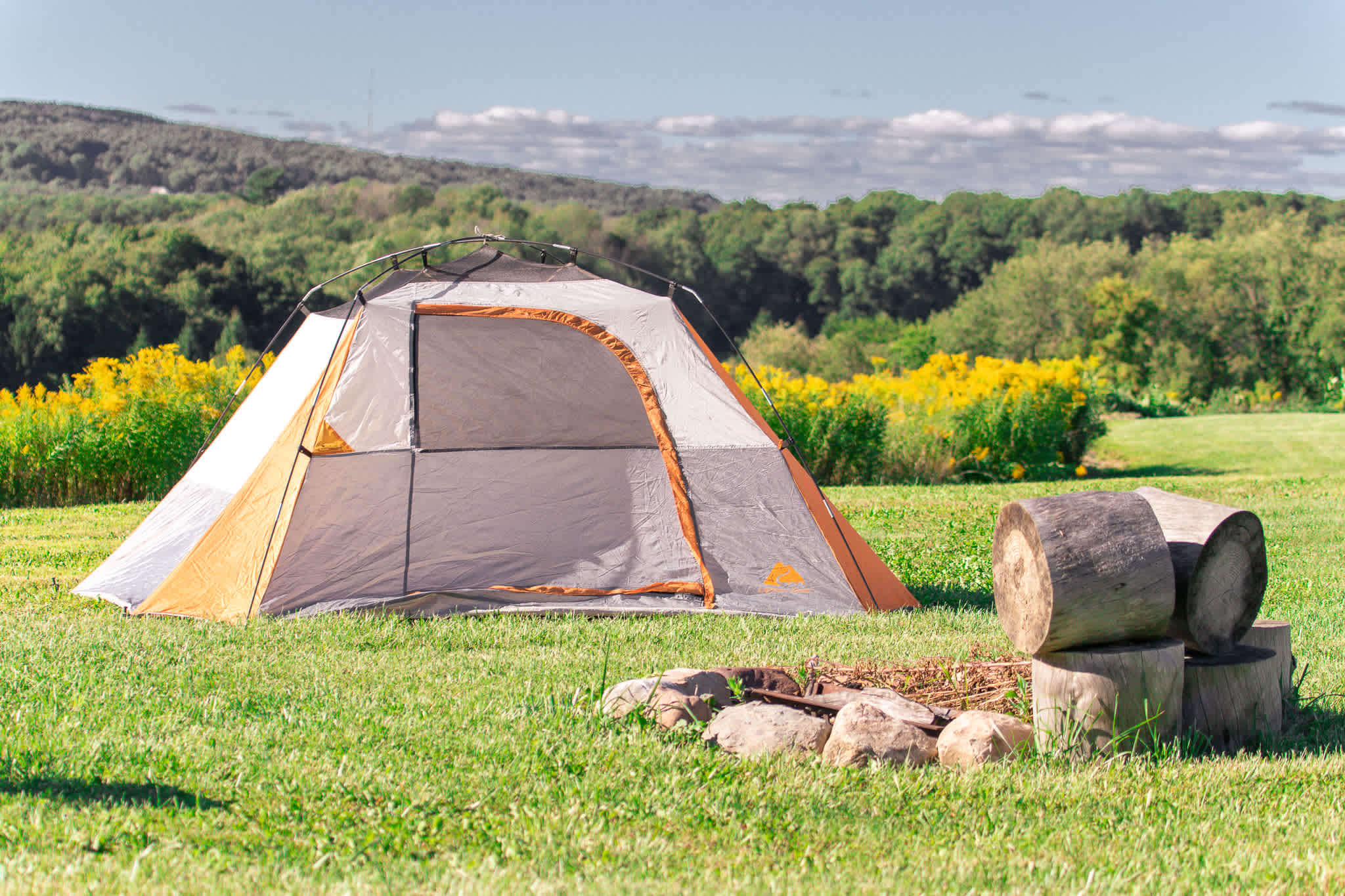 beleuchtung für zelt TOHETO 10 m Camping Lichterkette Aufrollbar, 3-in-1 Tragbare Wiederaufladbare LED, USB Aufladbar Vorzelt Festival Dekoration (Schwarz&Orange) Size:4X Hitzeschutz-Markise Verdunkelung für Dachfenster Color_Charcoal