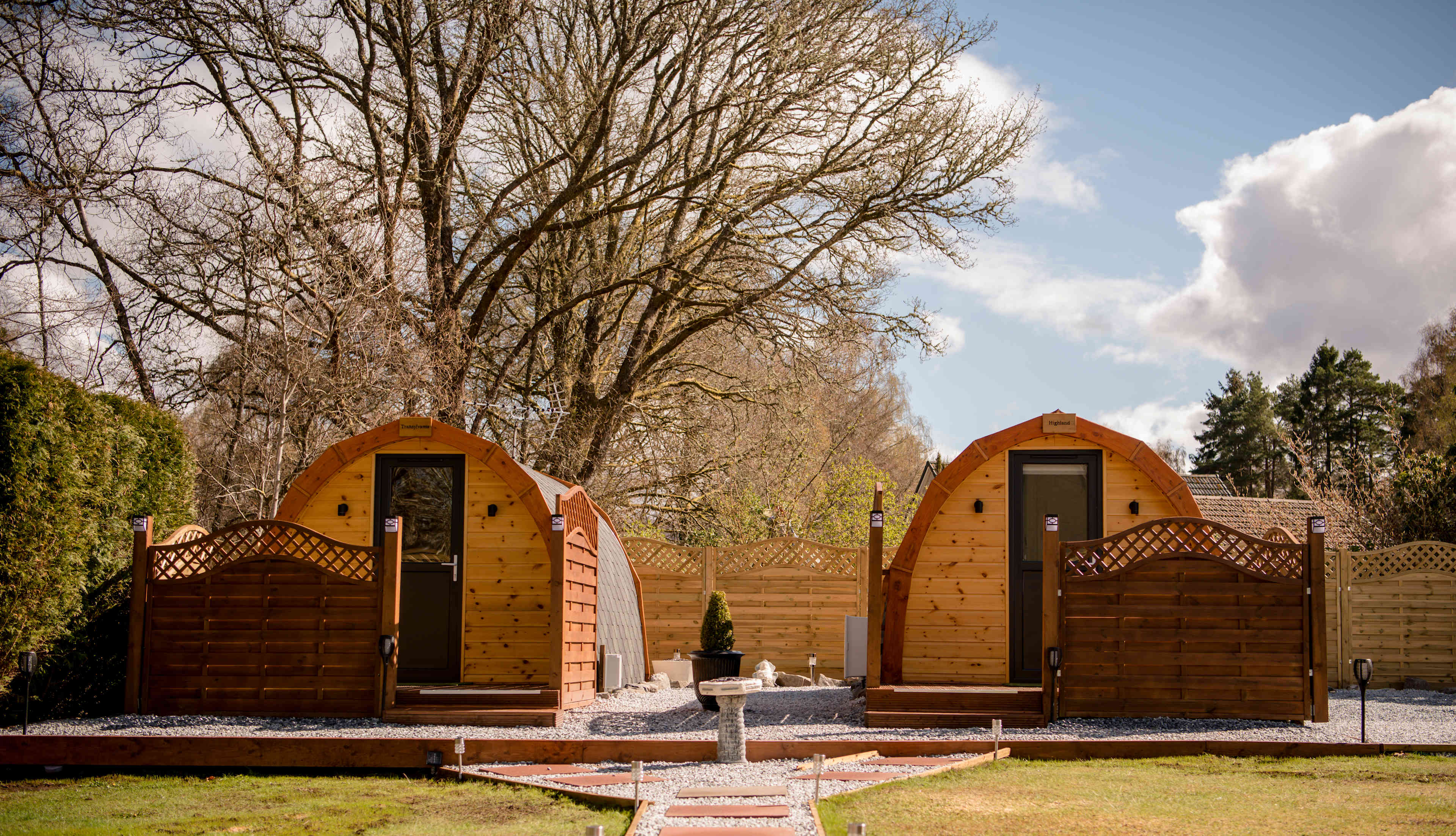 Highland & Transylvania Glamp. Pod