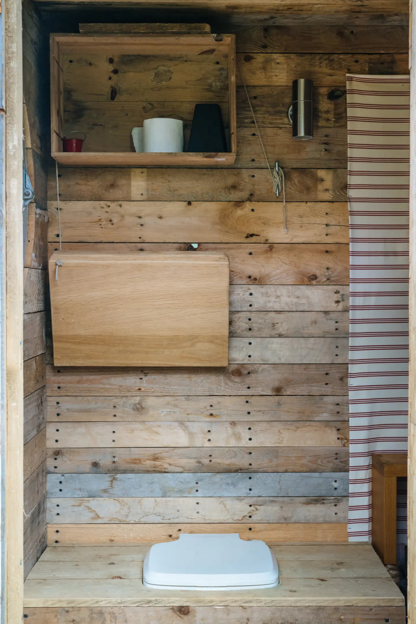 Elham Treehouse
