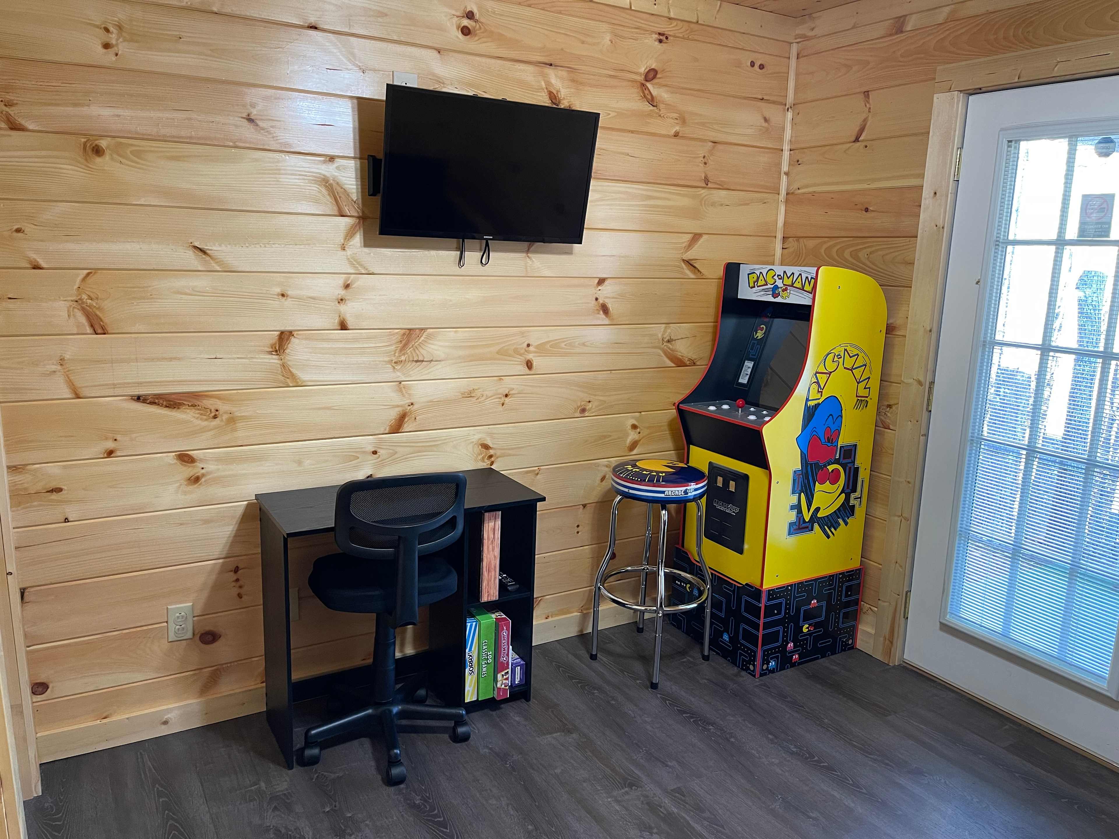 Beautiful cabin 3 bedrooms & 2 bath