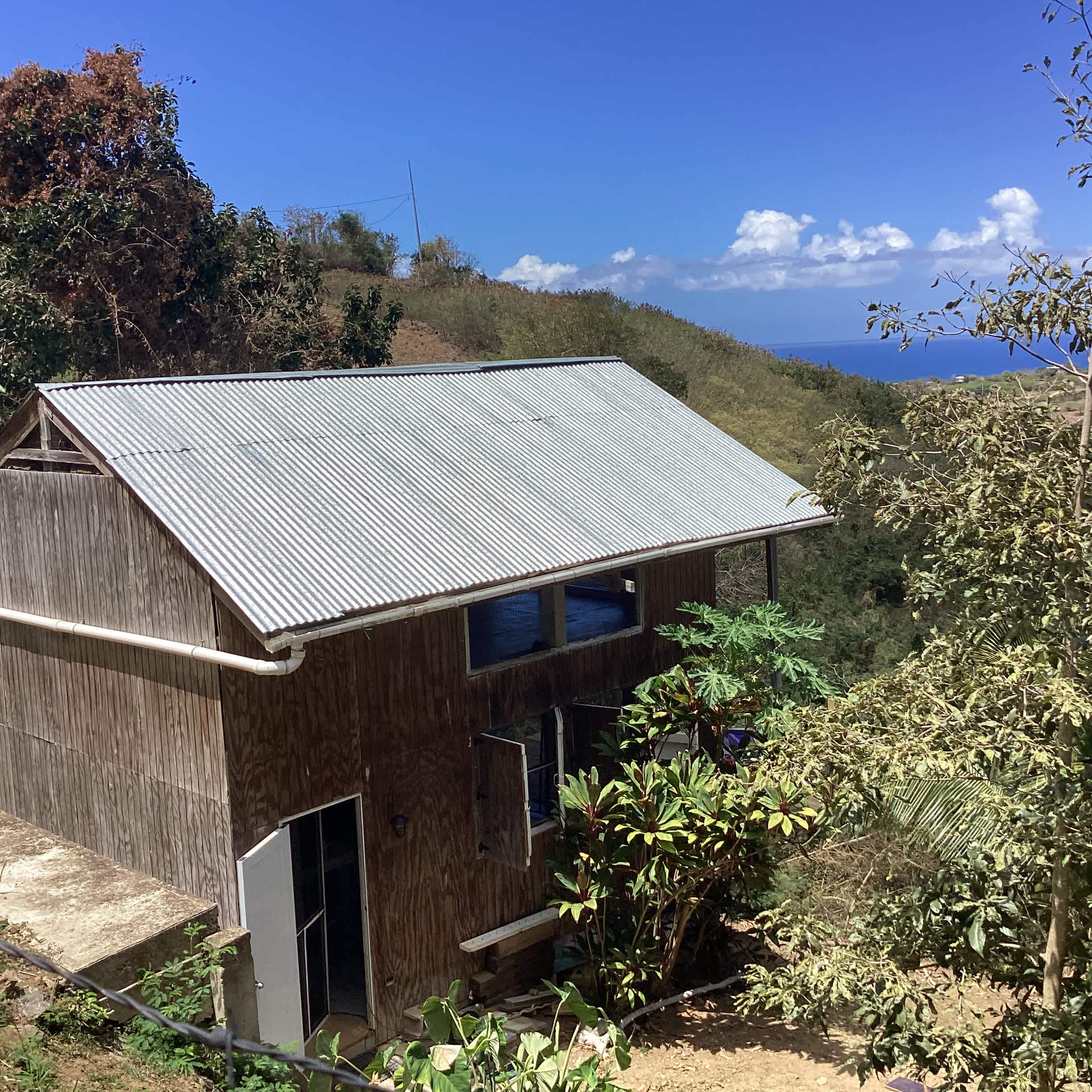 Casita Mística: Off-Grid Caribbean