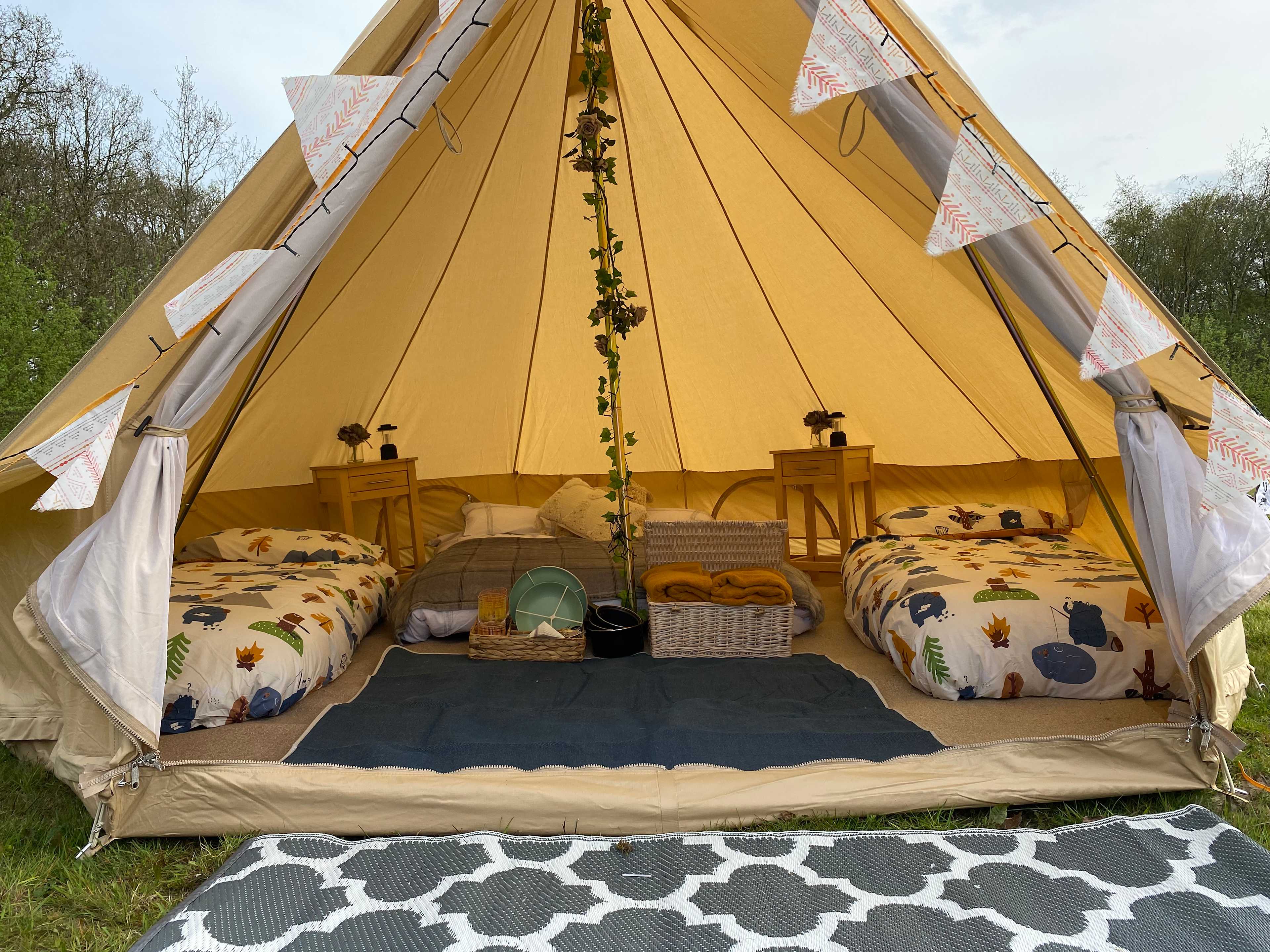 Fleets Paddock Glamping & Camping