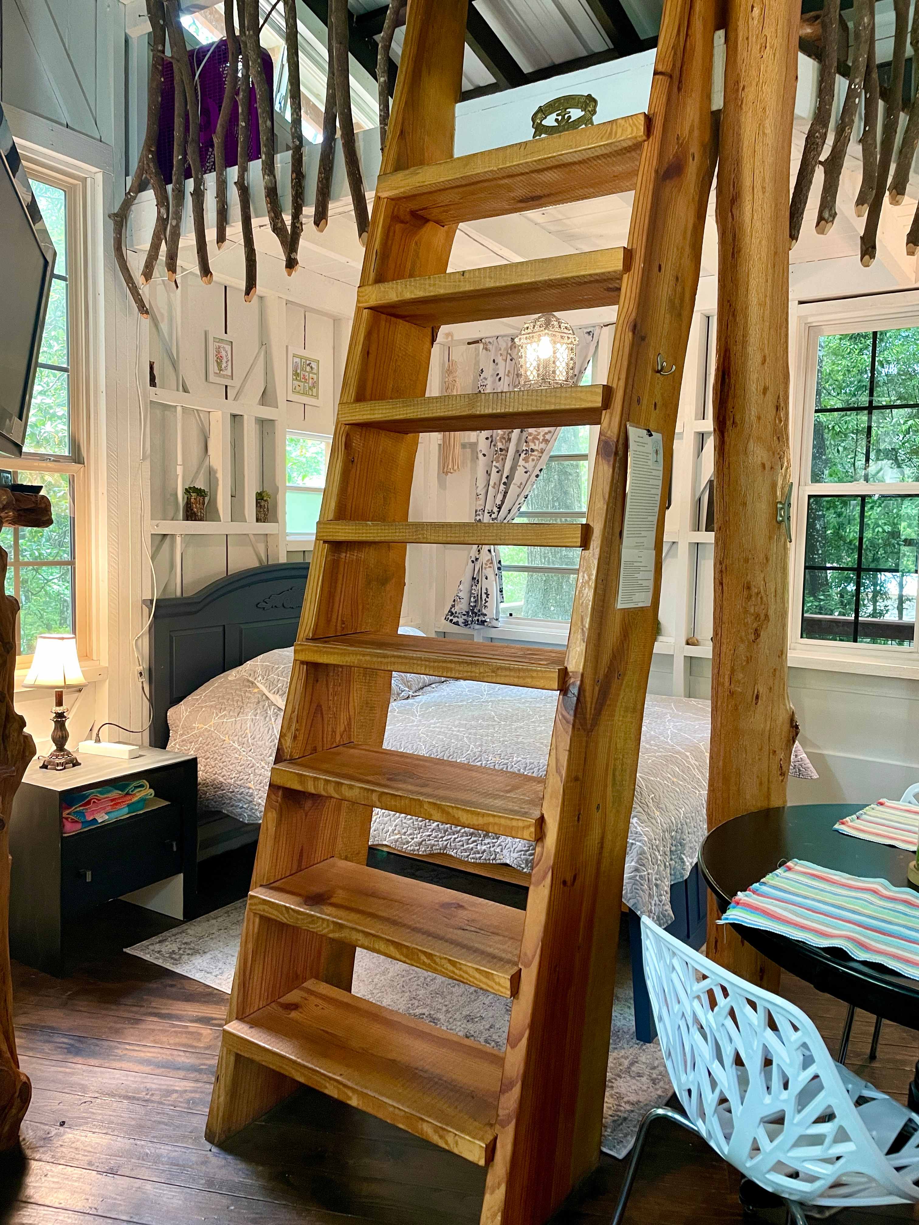 Treehouse Cabin Retreat - Florida