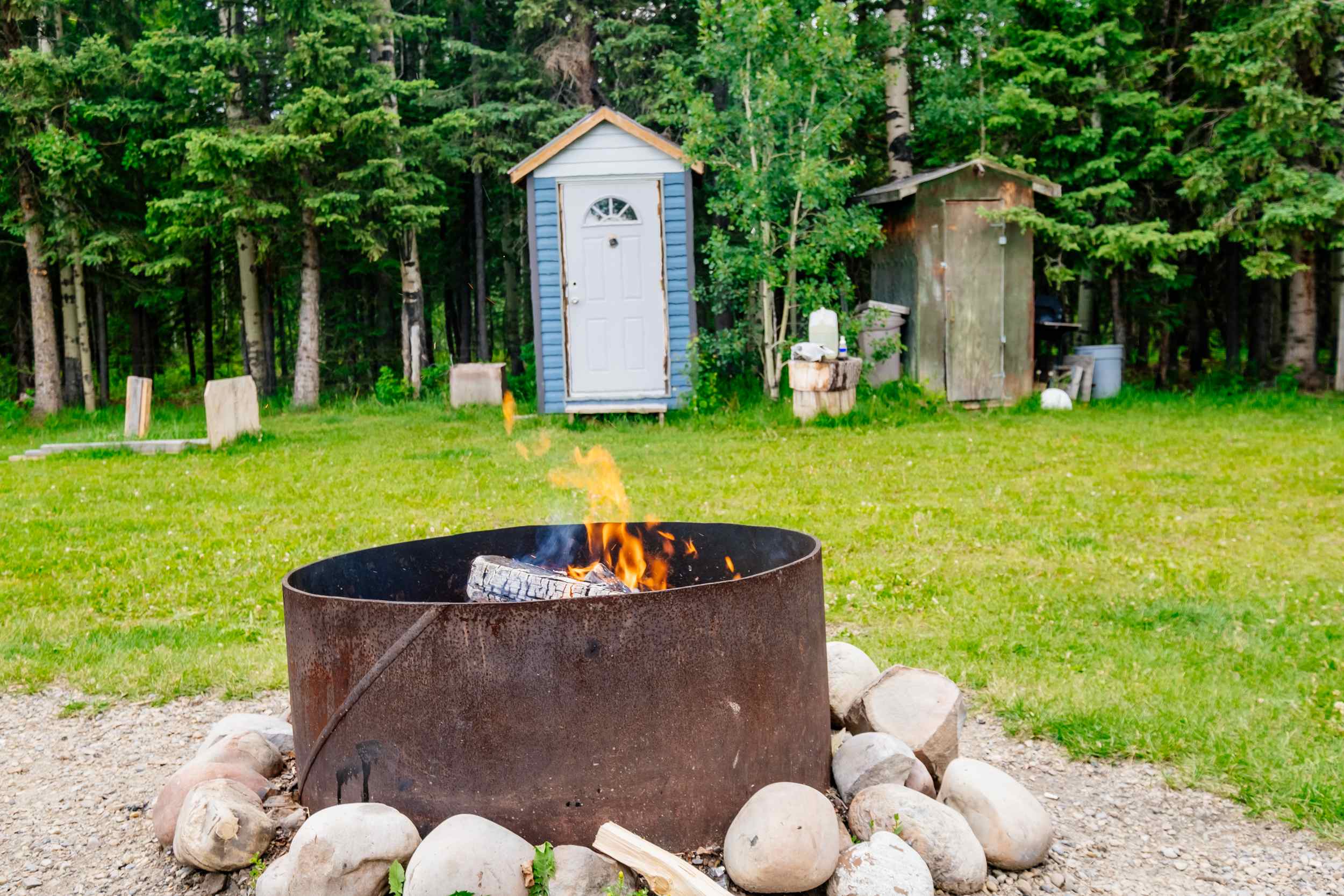 Large fire pit and some other pits...😉
