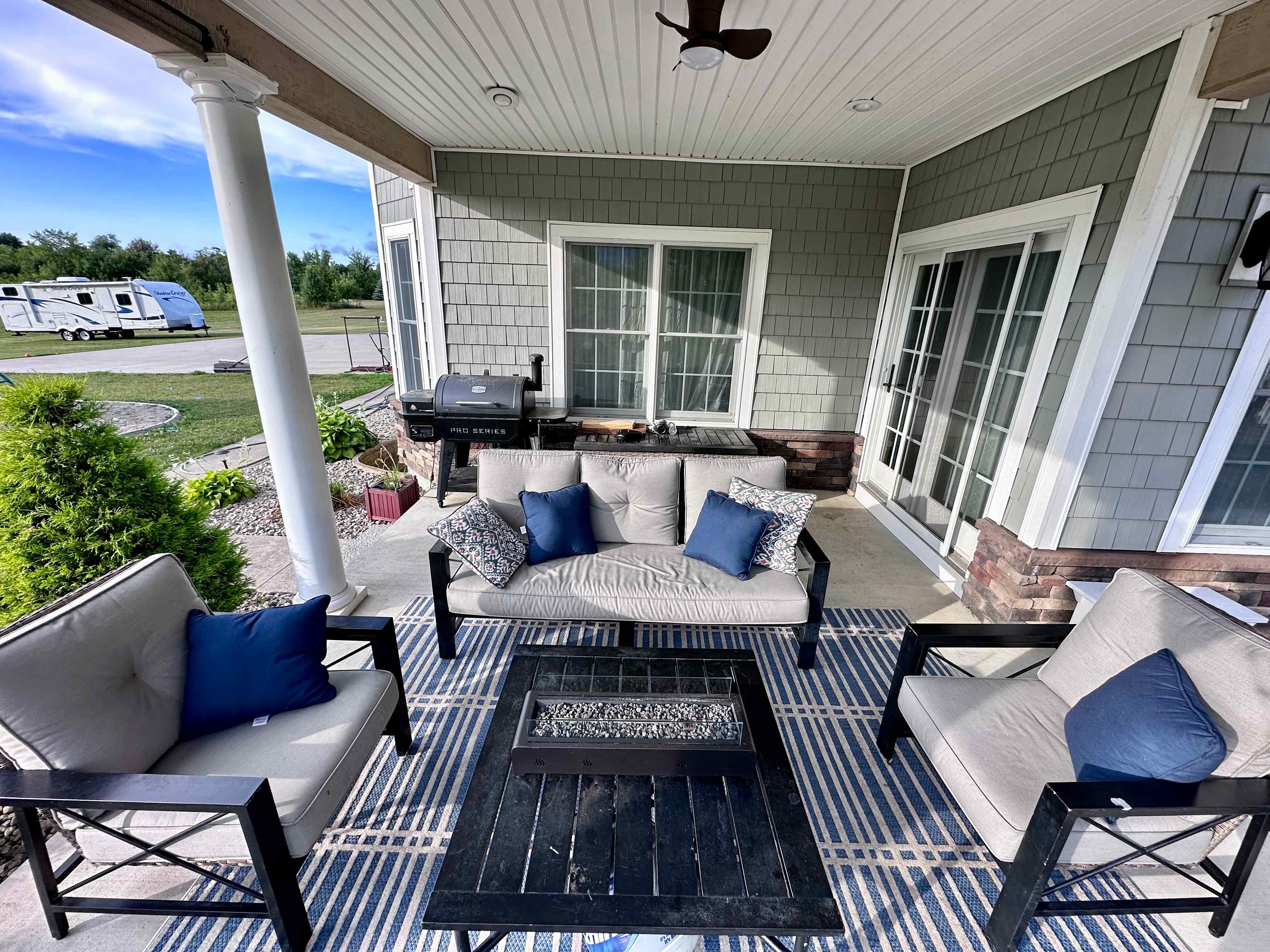 Back porch patio 