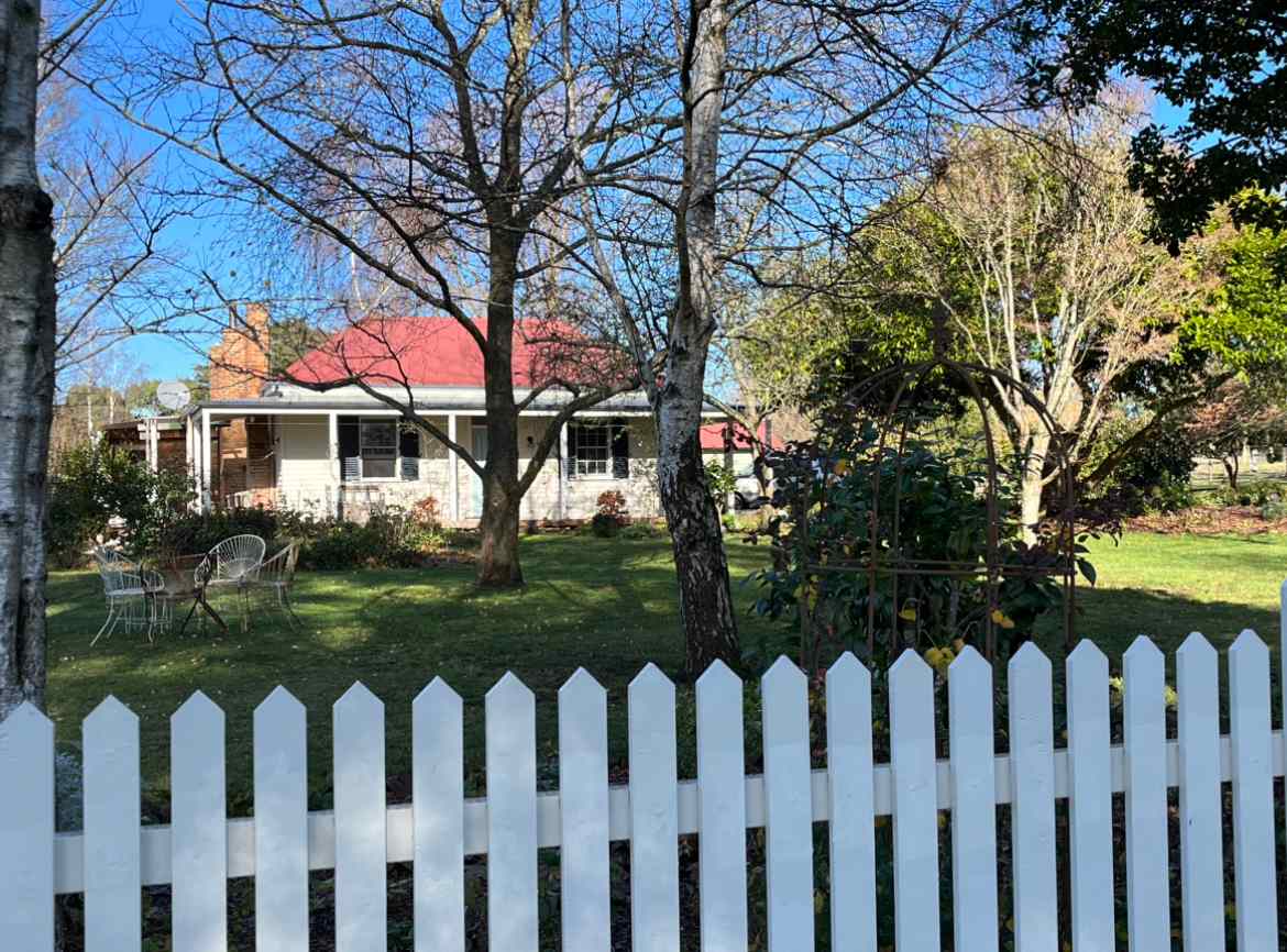 ‘Lisieux’ dating back to 1849 the historic home is one of Trentham’s oldest buildings 