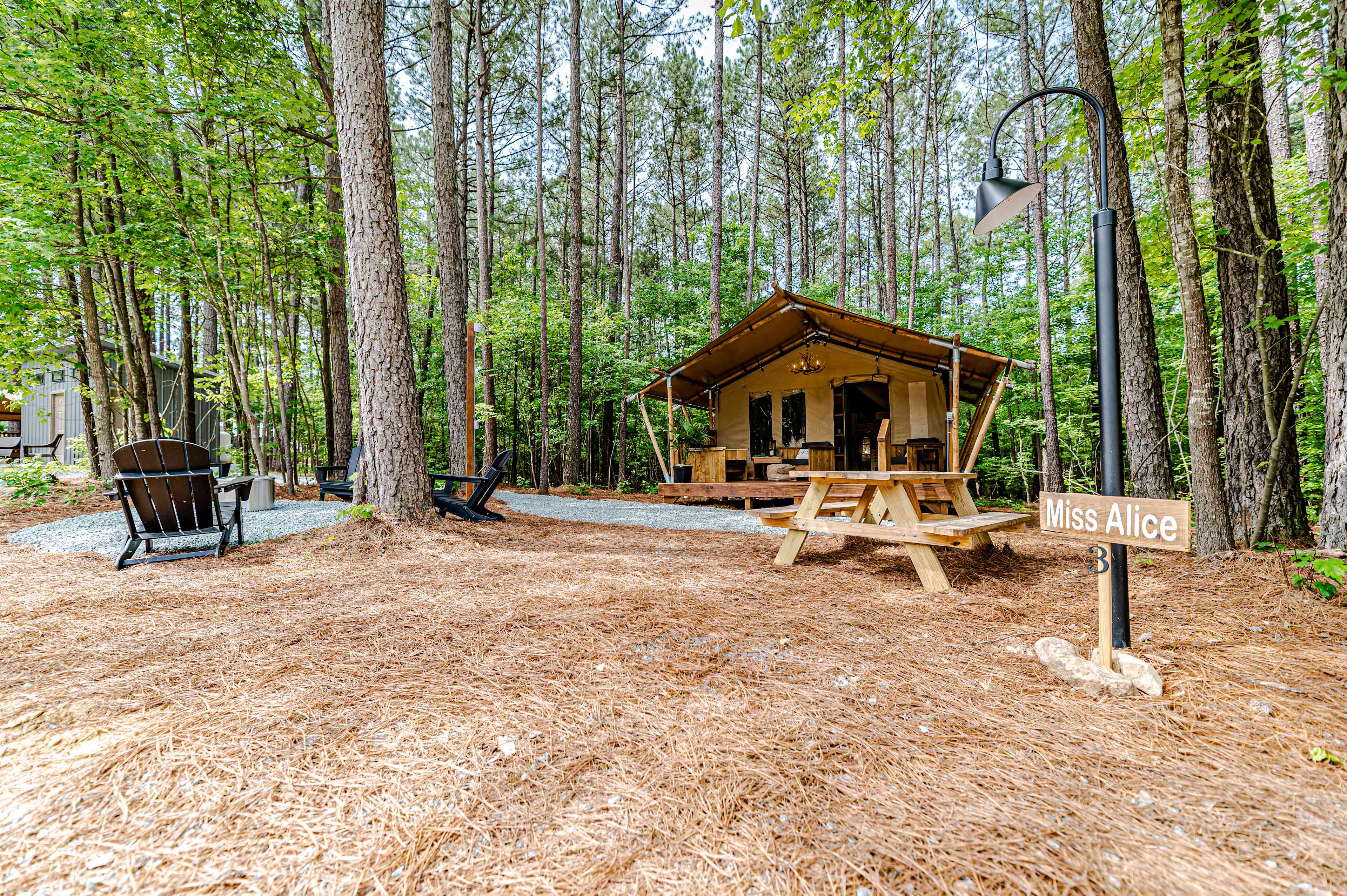 Sugarneck Glamping Resort, NC
