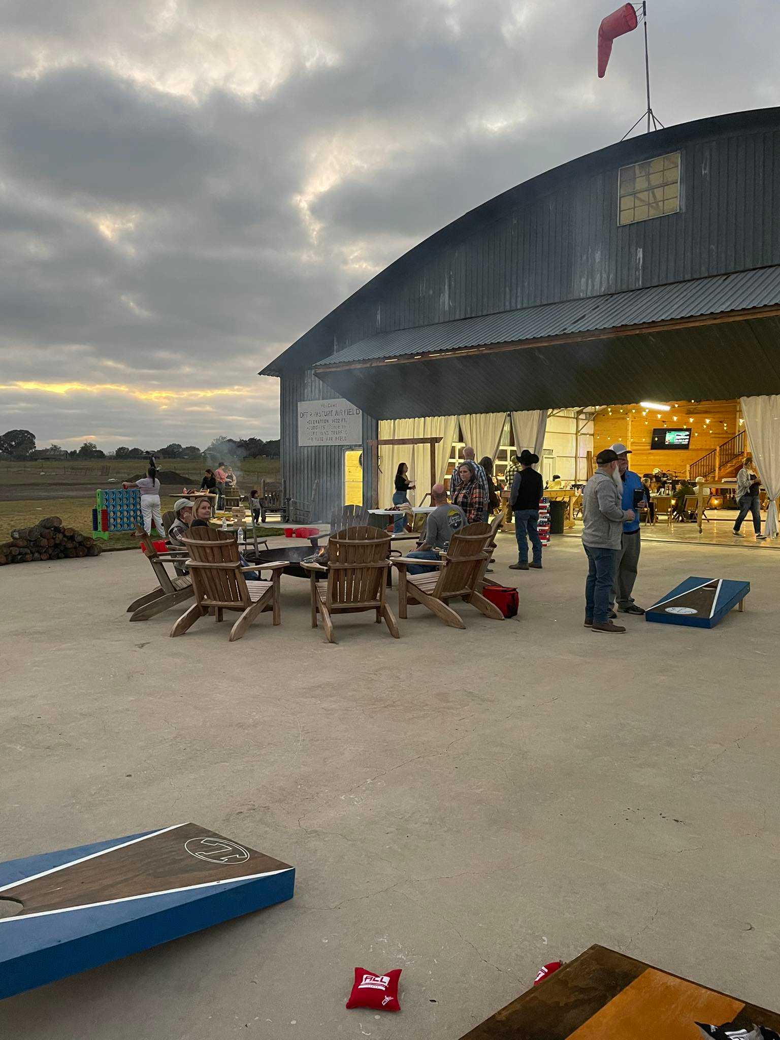 "The Hangar" @Deer Pasture Airfield