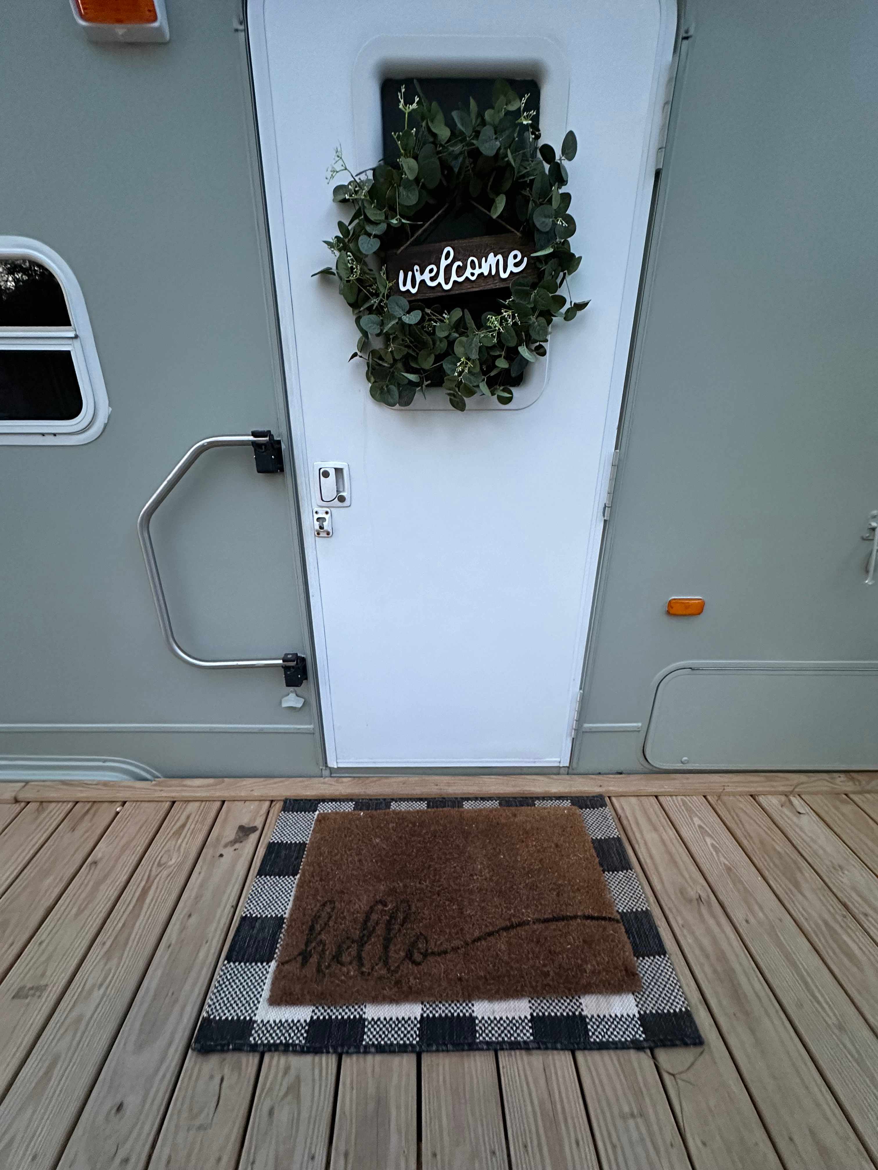 Camp at The Farm - Outside Inn