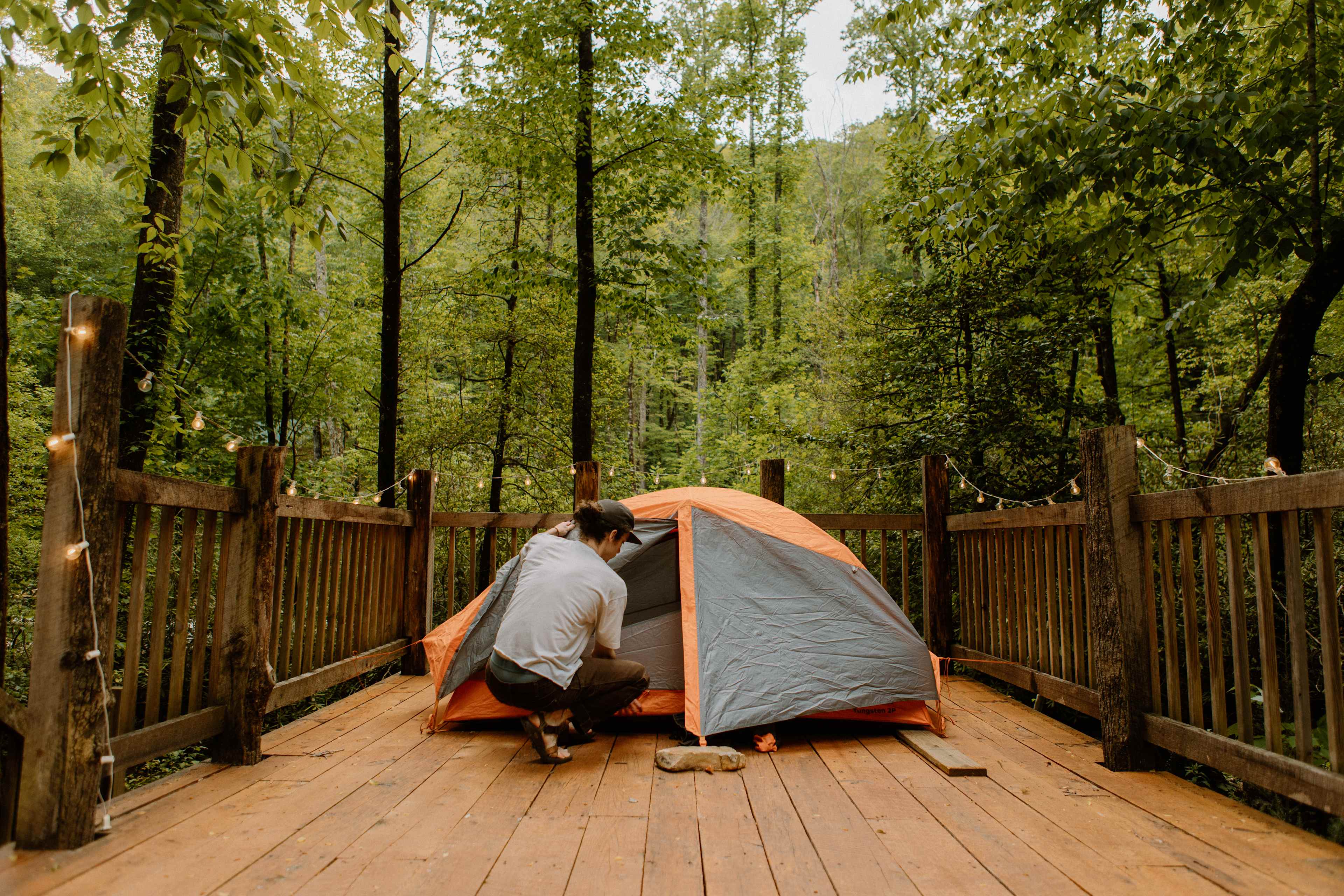 spacious tent platform 
