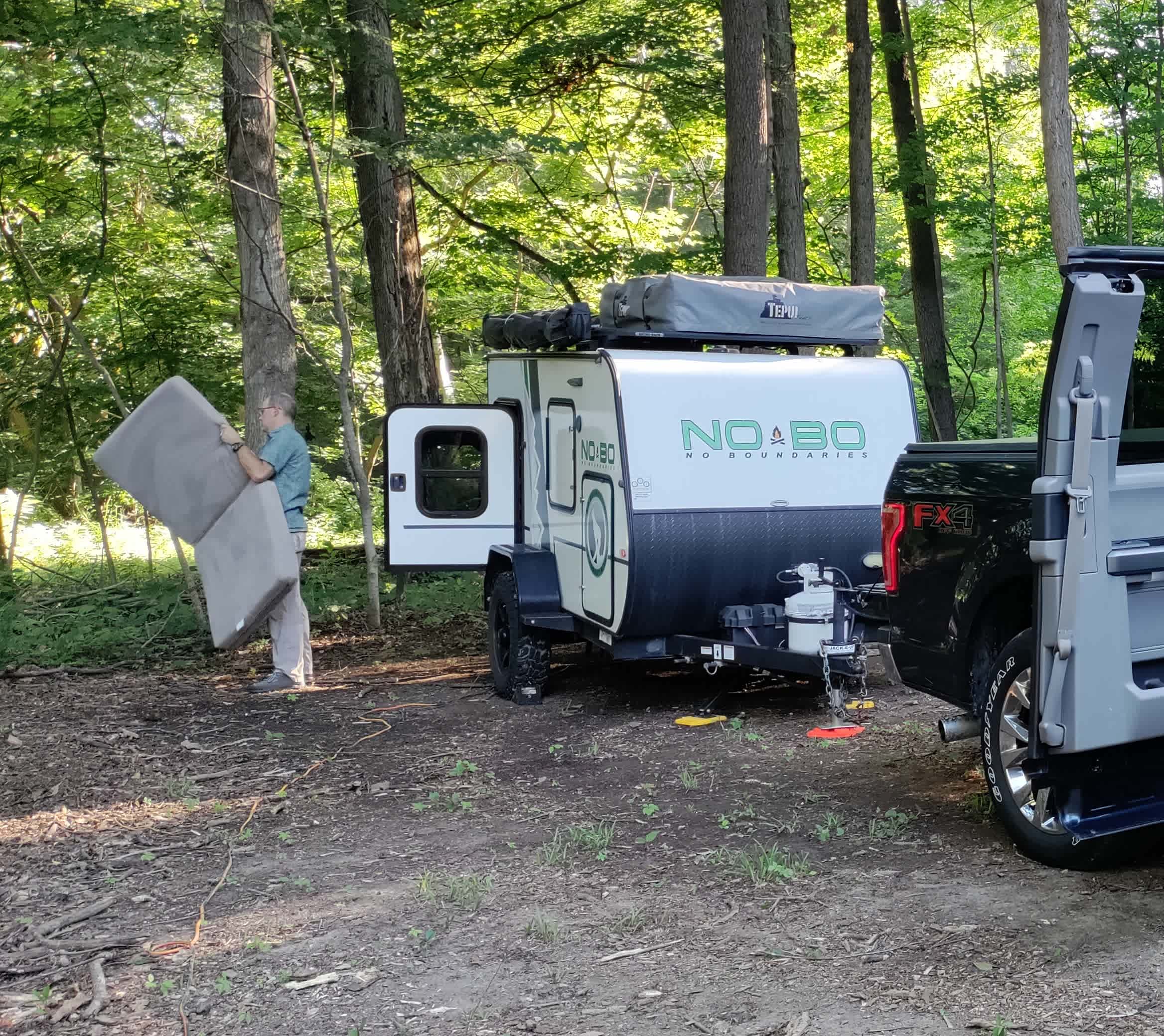 monkey-camper RV Camper Set  Moo Like a Monkey
