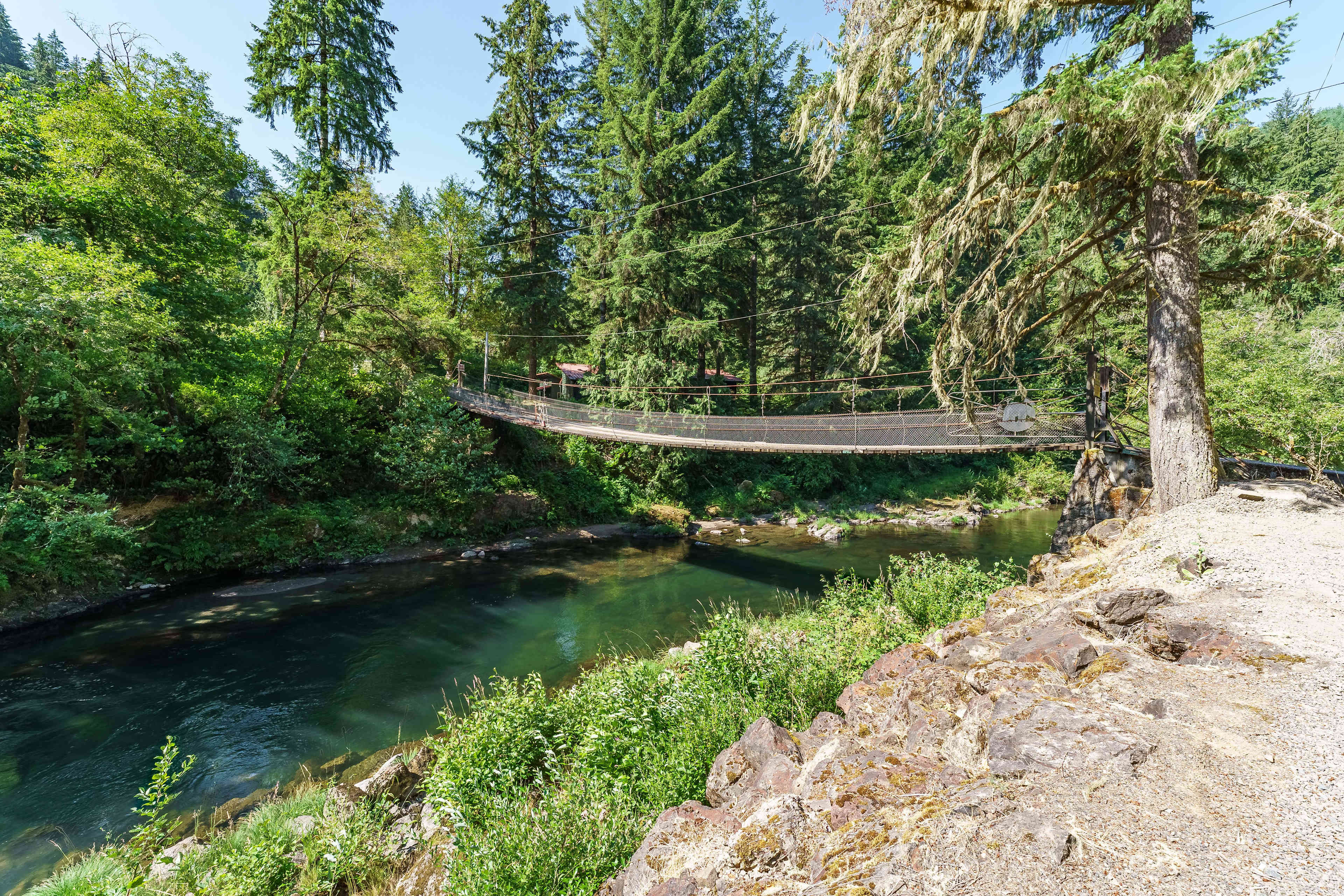 Riverfront Glamping & Camping