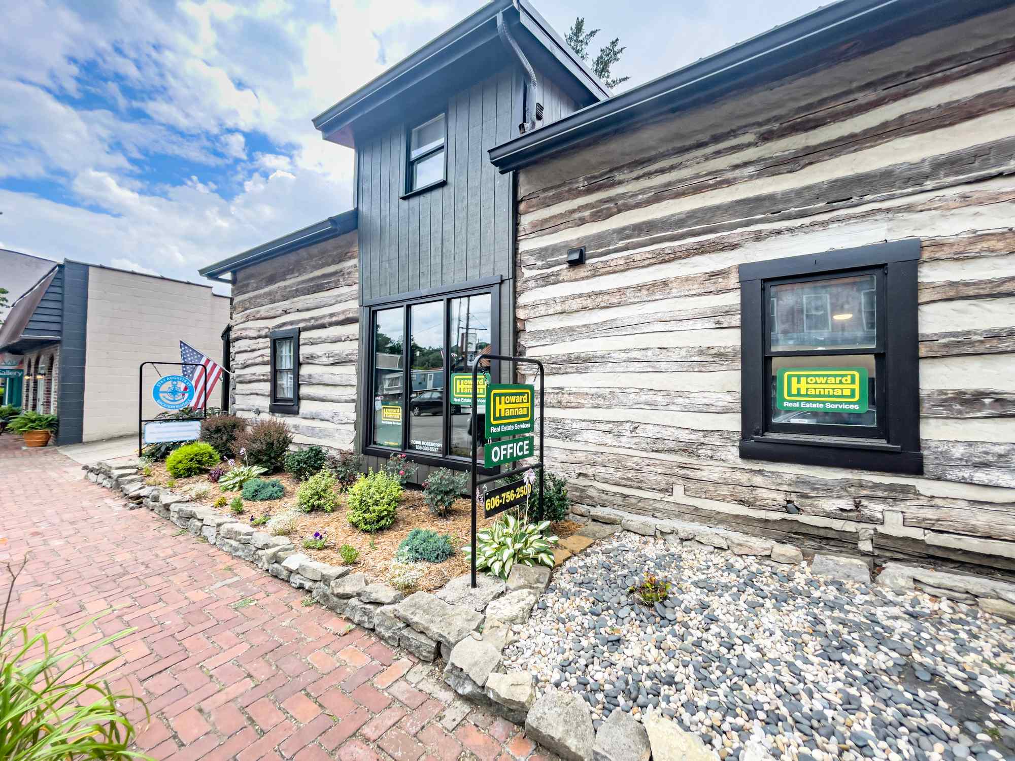 The Cabin at 114 Main Street