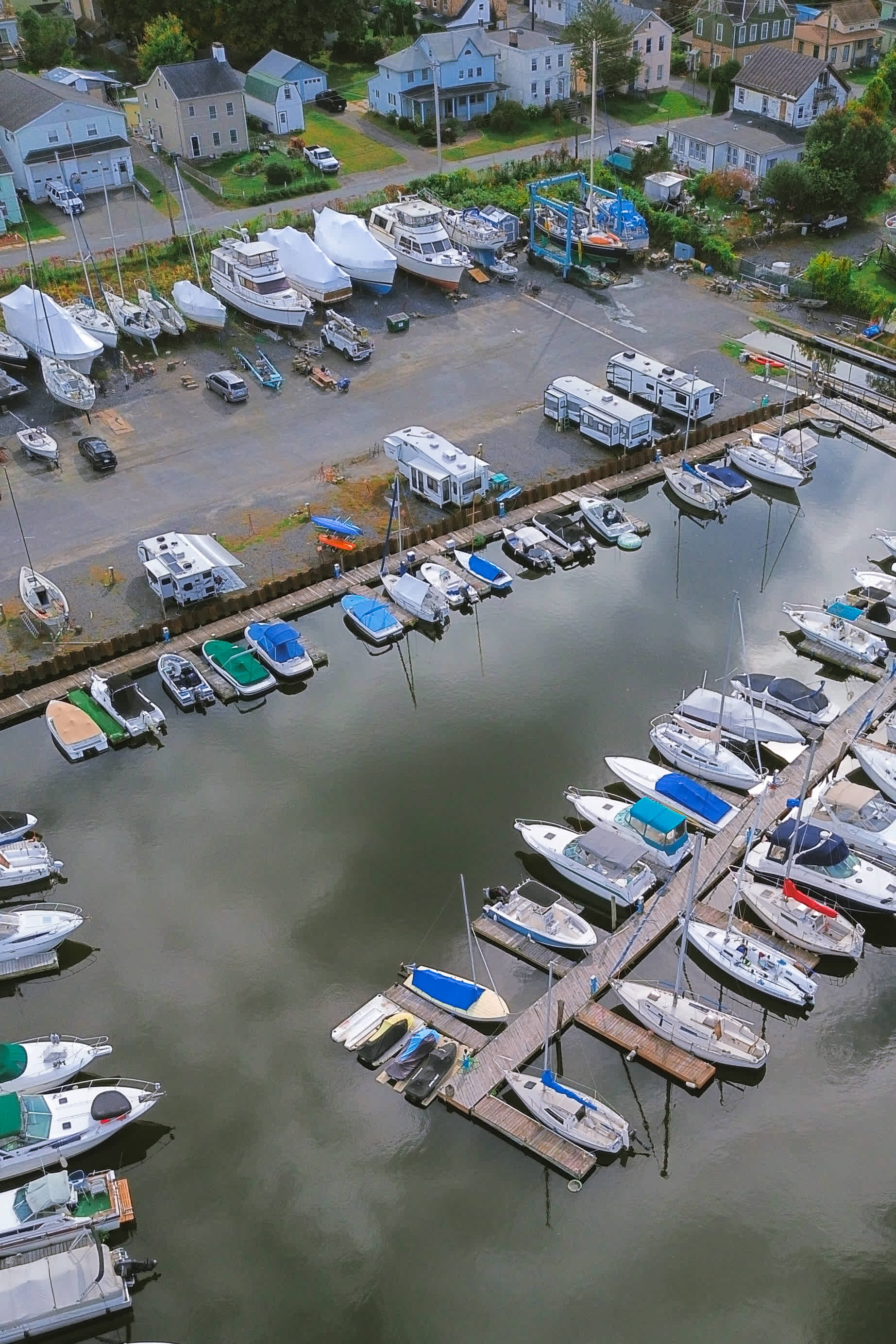 Waterfront Sites @ RondoutYachtBasi