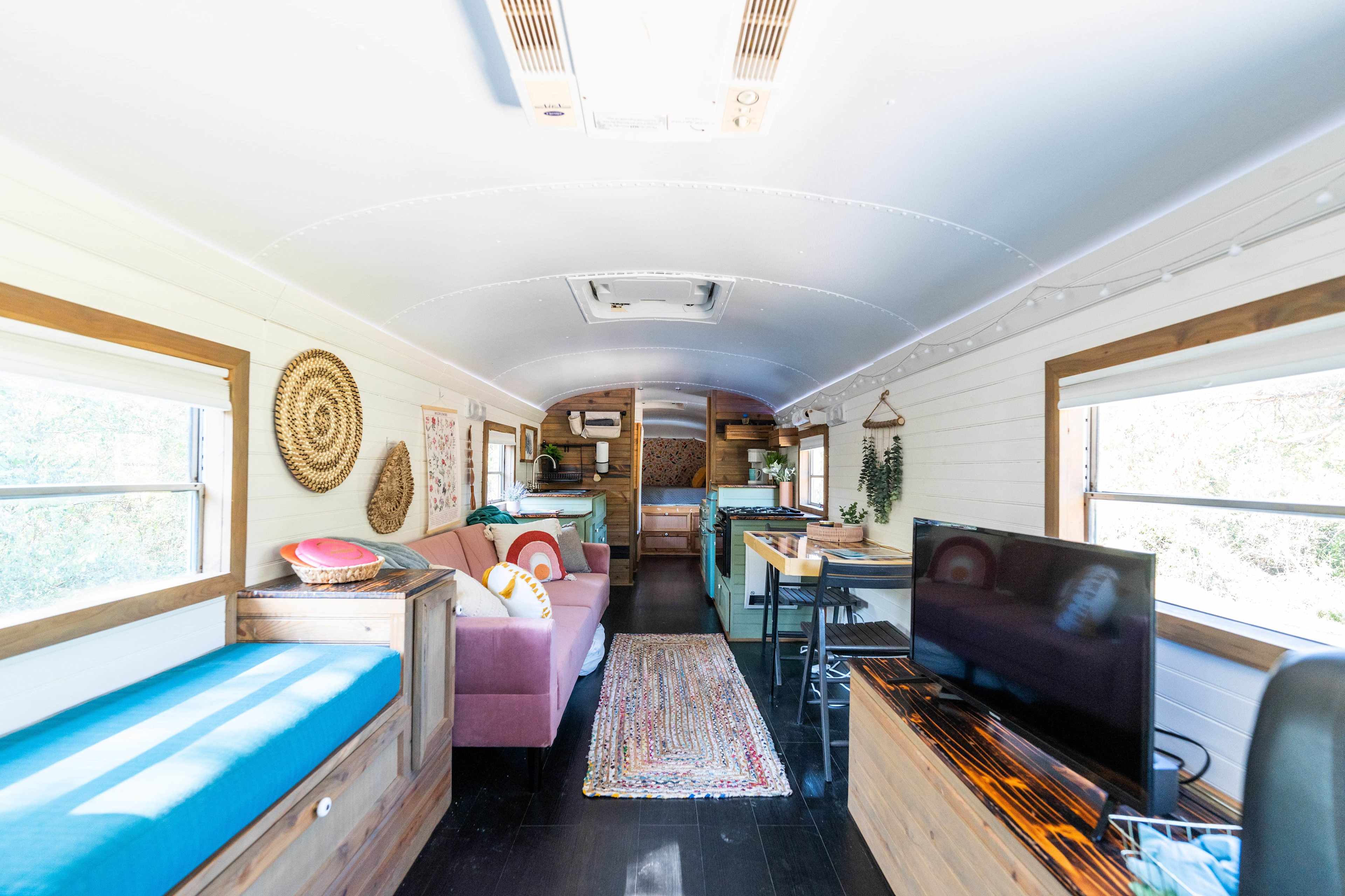 Pinnacle Bus Stop~ Blue Bungalow