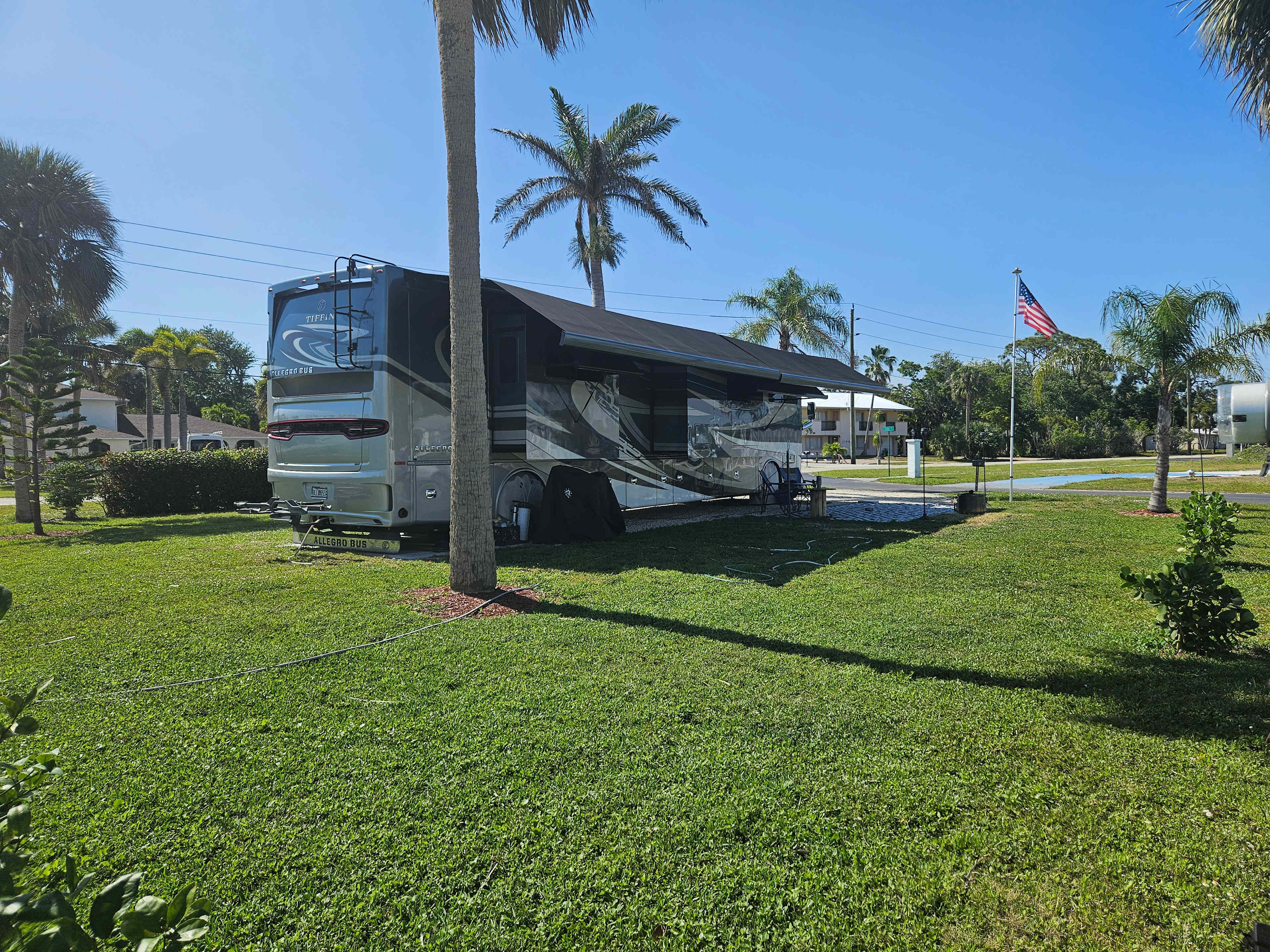 Large RV Site Near 3 Beaches