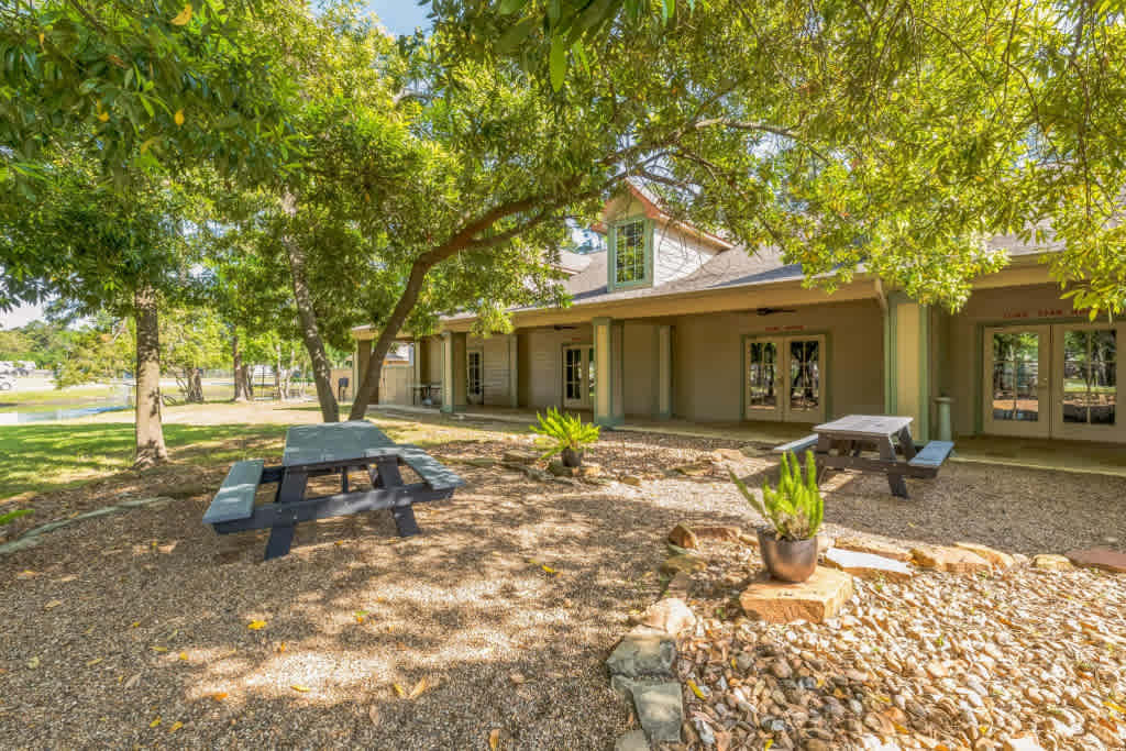 Rayford Crossing RV Resort
