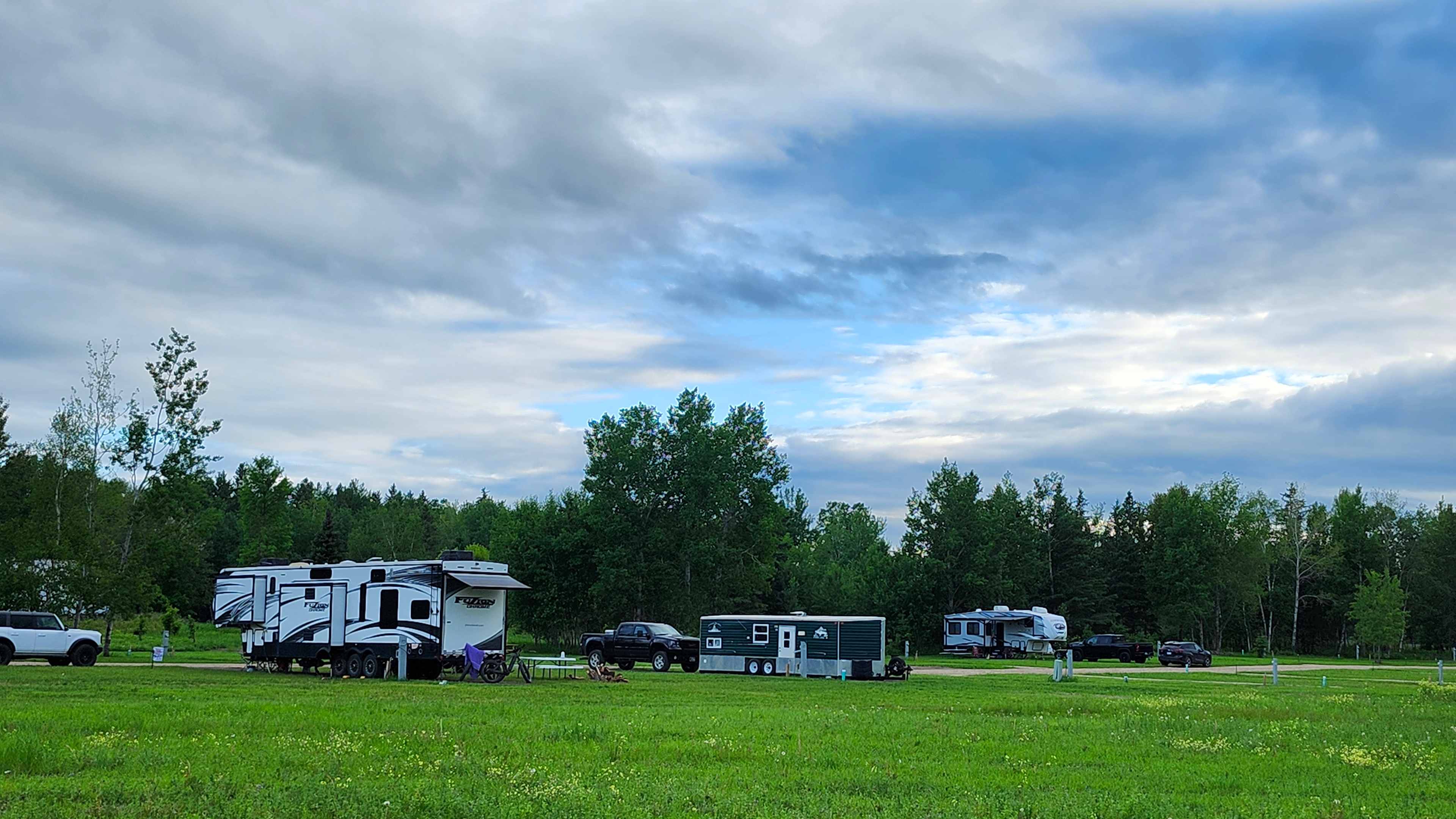 RV Camping Near Little Rock, MN, US: 20 Best RV Parks 2026 | Hipcamp