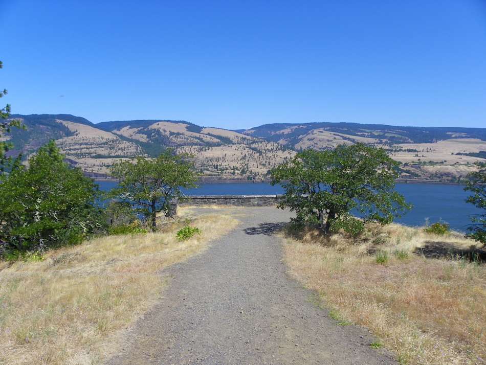 Memaloose State Park