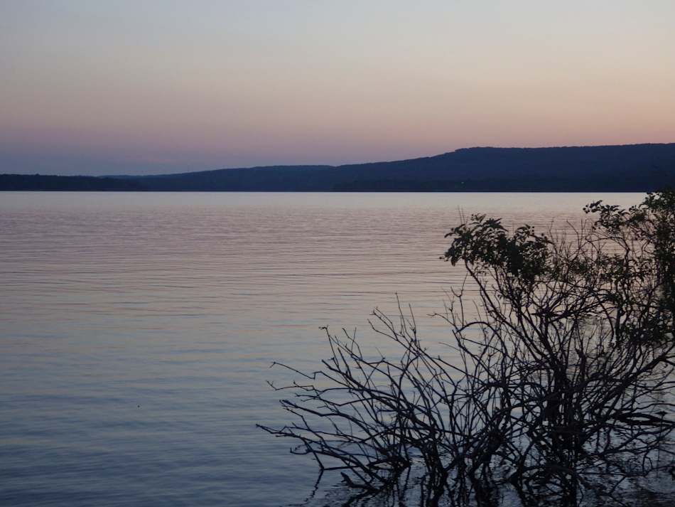 Greers Ferry Lake